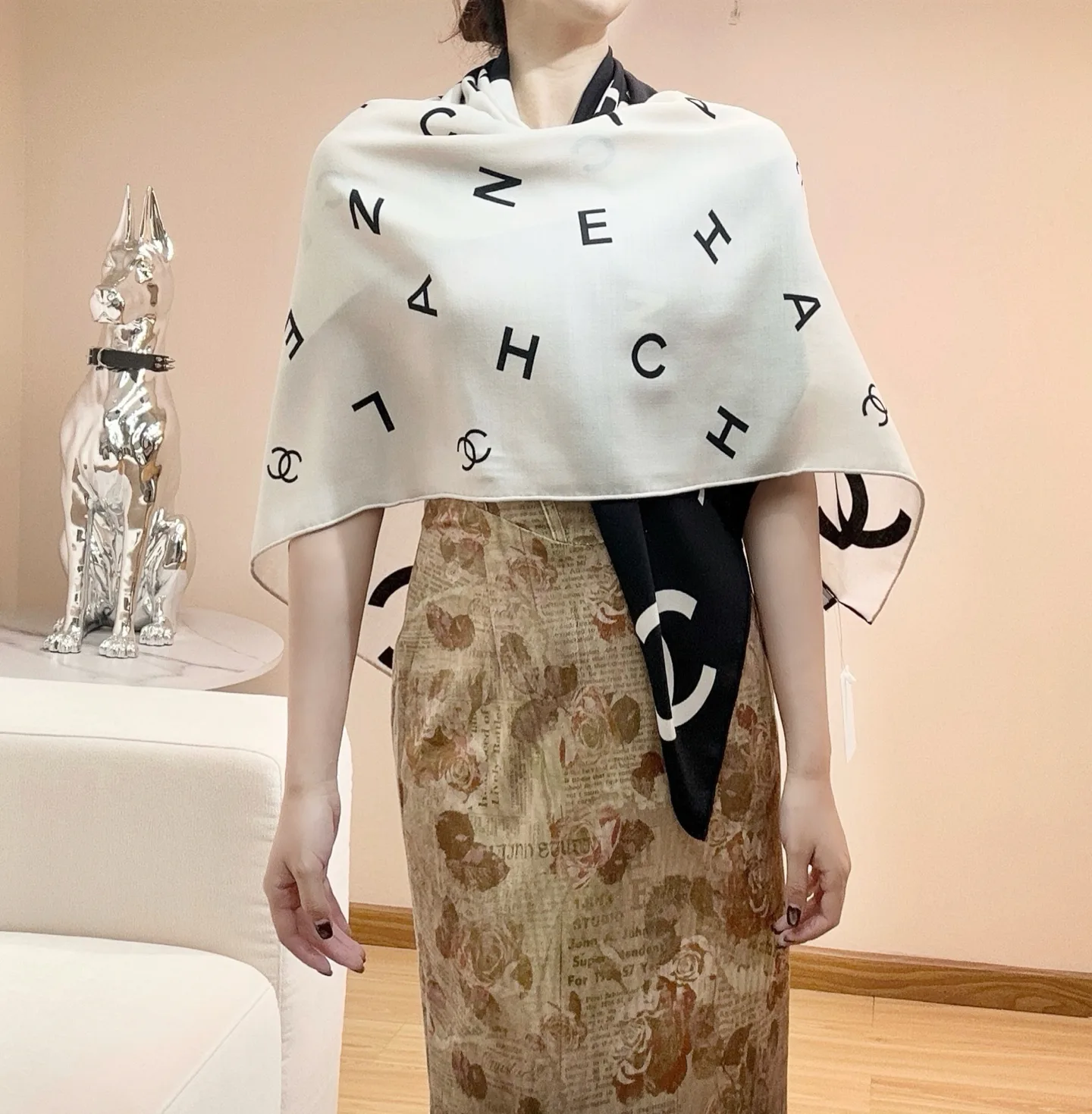 Платки Chanel 18624491