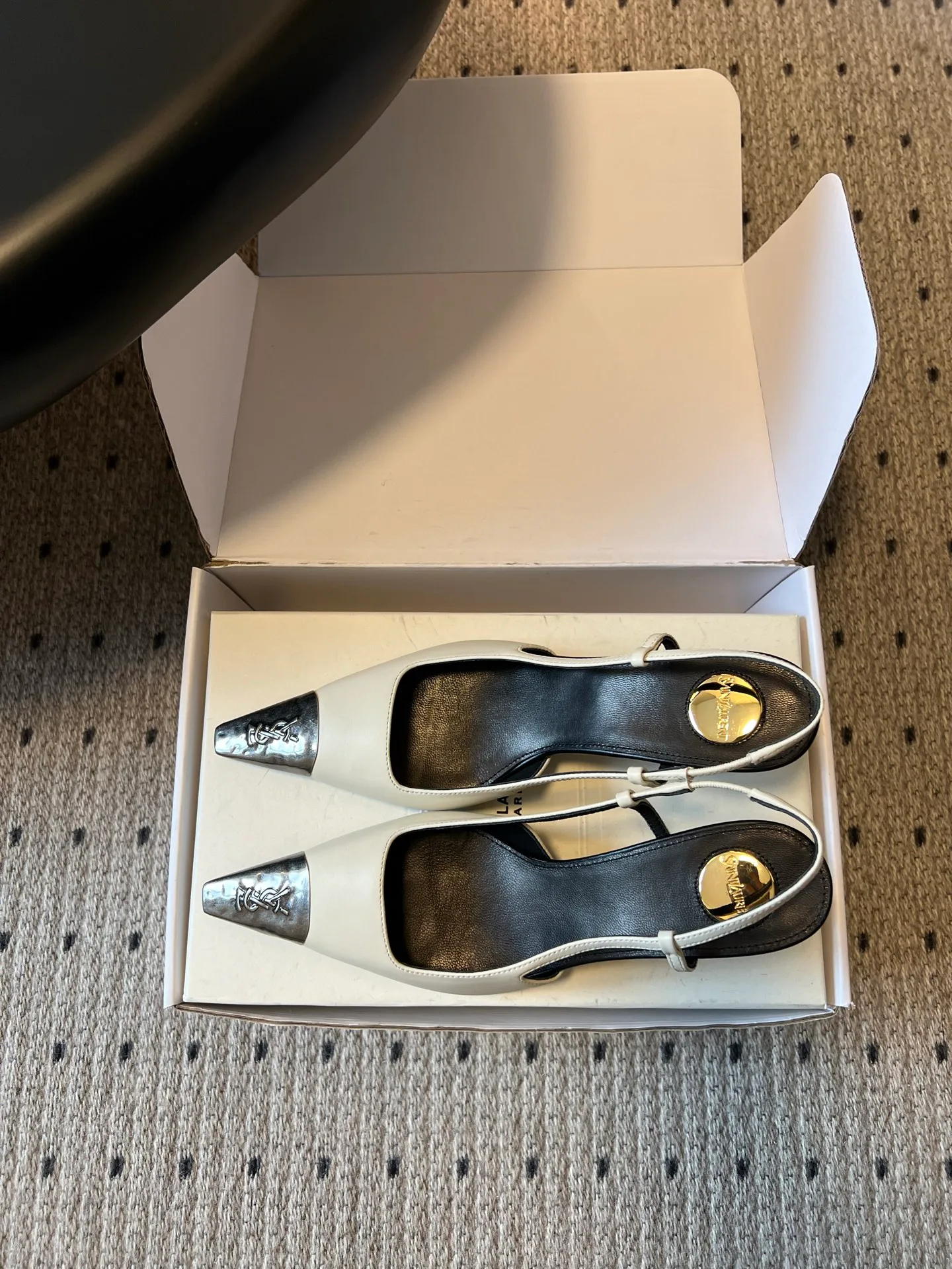 Босоножки Женские Saint Laurent 17632096