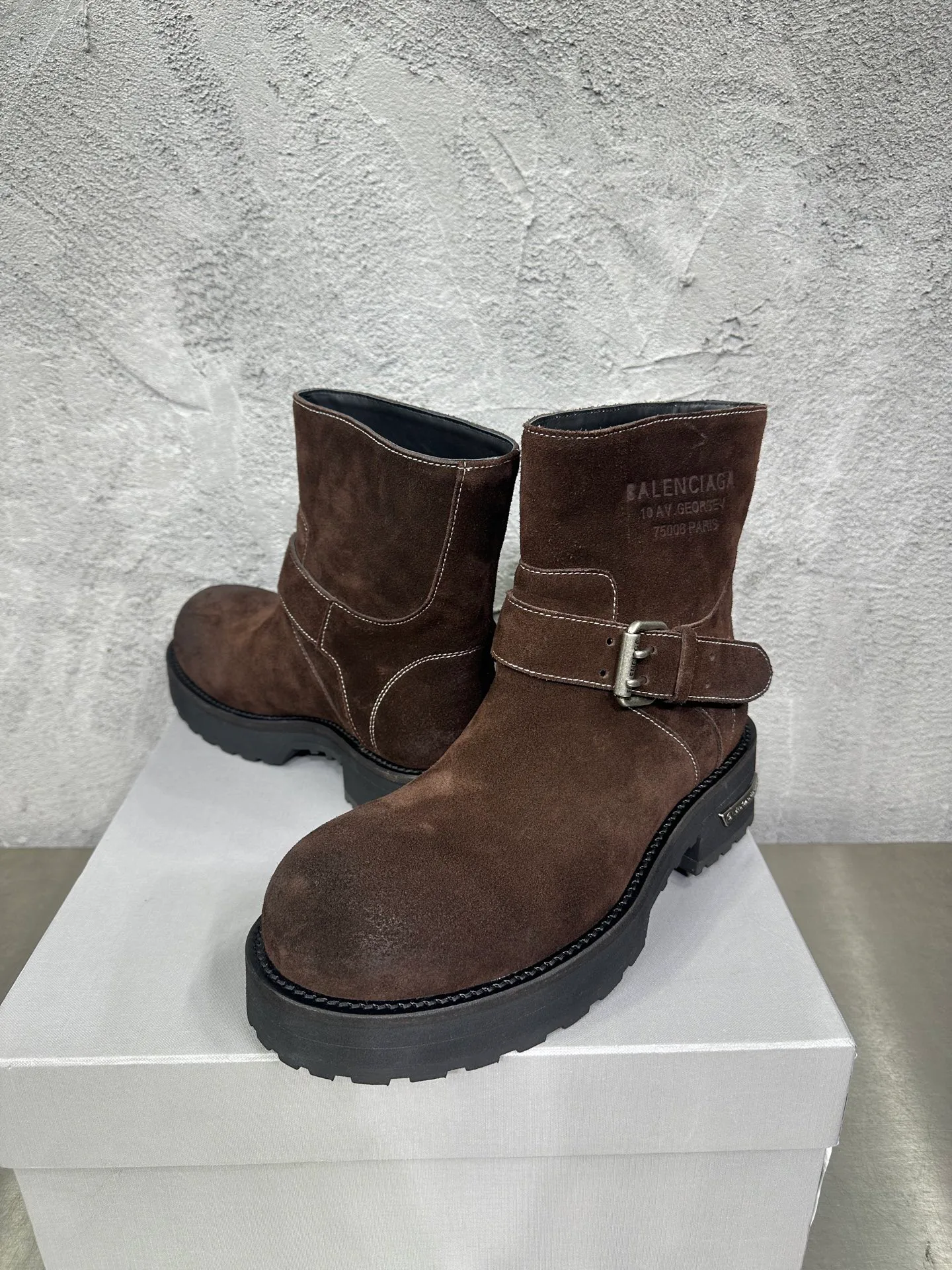 Ботинки Мужские Balenciaga 19688076