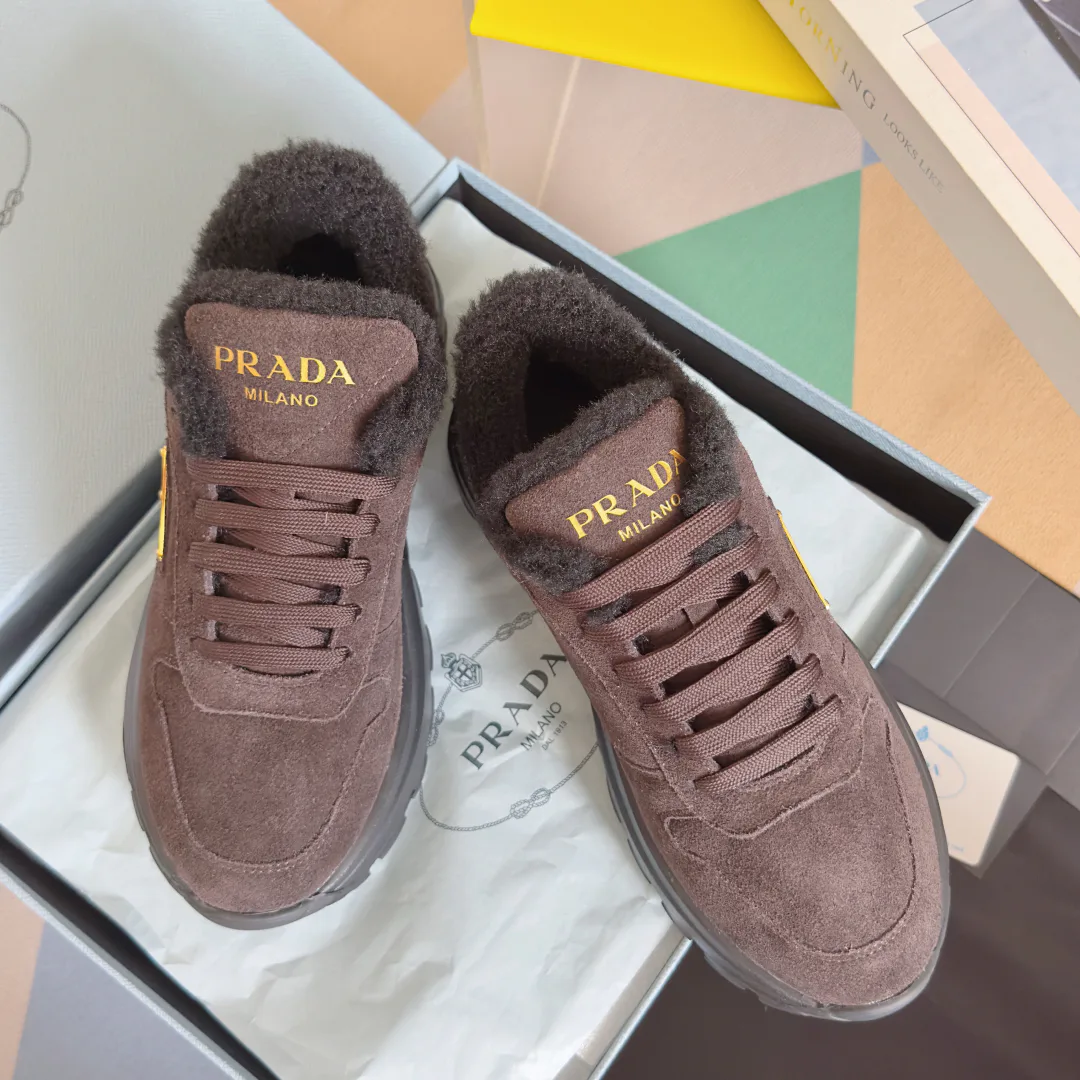 Кроссовки Женские Prada 194560