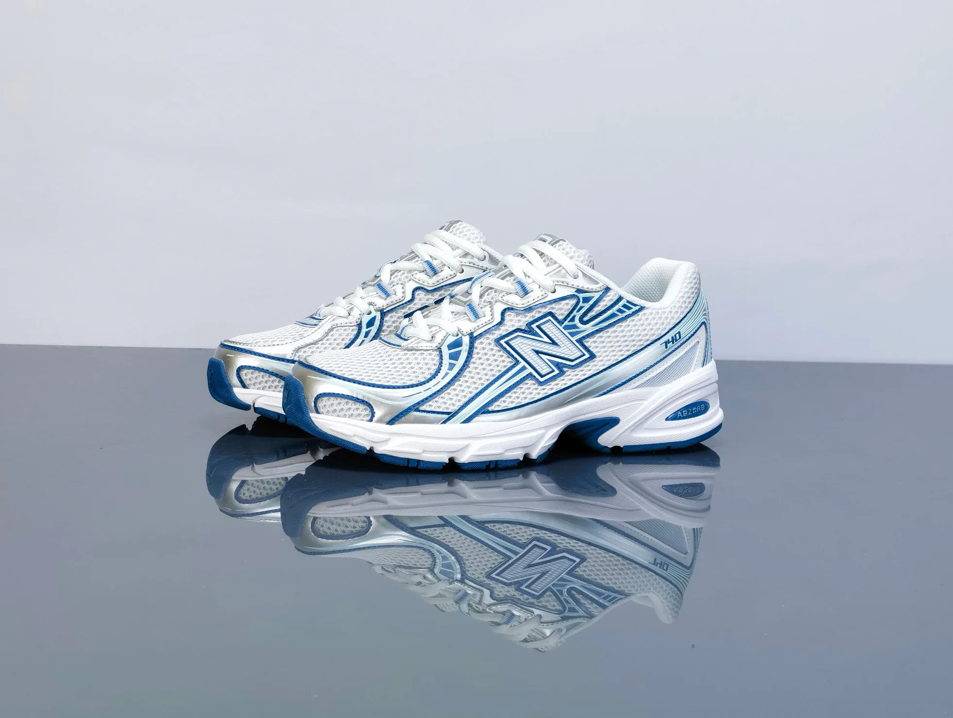 Кроссовки Женские New Balance 13685