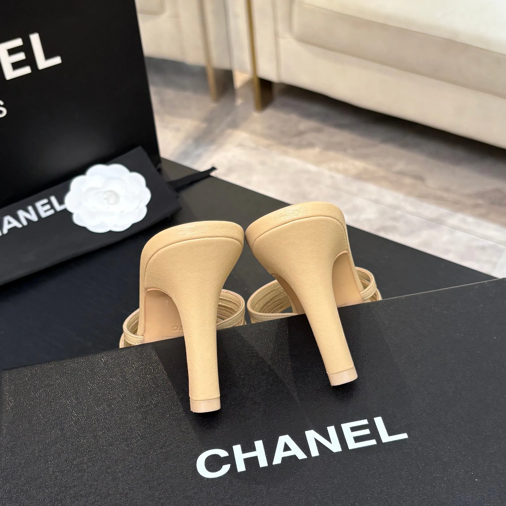Босоножки Женские Chanel 16953063