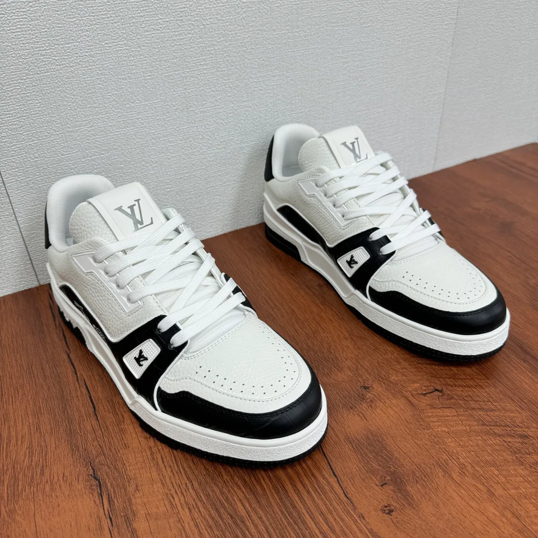 Кроссовки Мужские Louis Vuitton 1032394