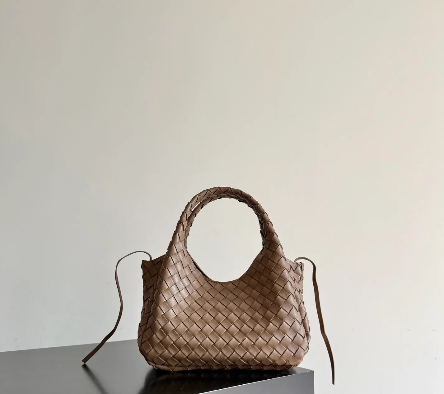 Классические Сумки Женские Bottega Veneta 17533727