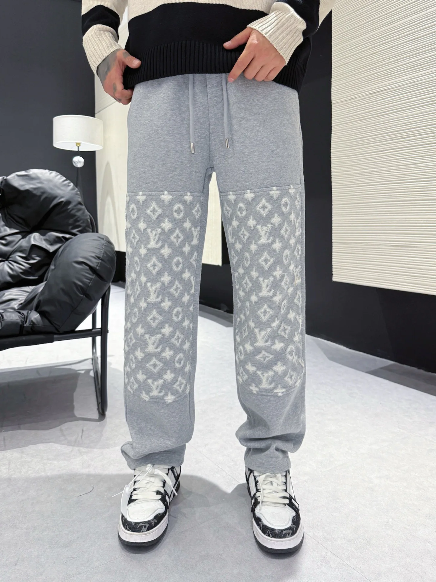 Брюки Мужские Louis Vuitton 998974