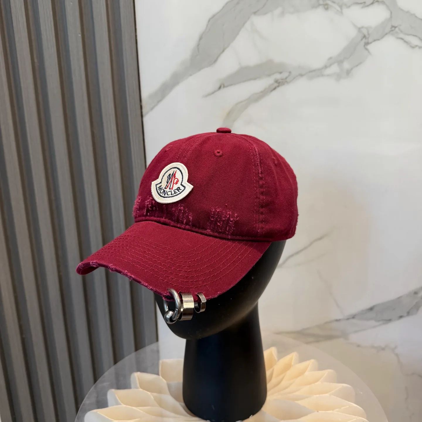 Головные Уборы Moncler 11852935