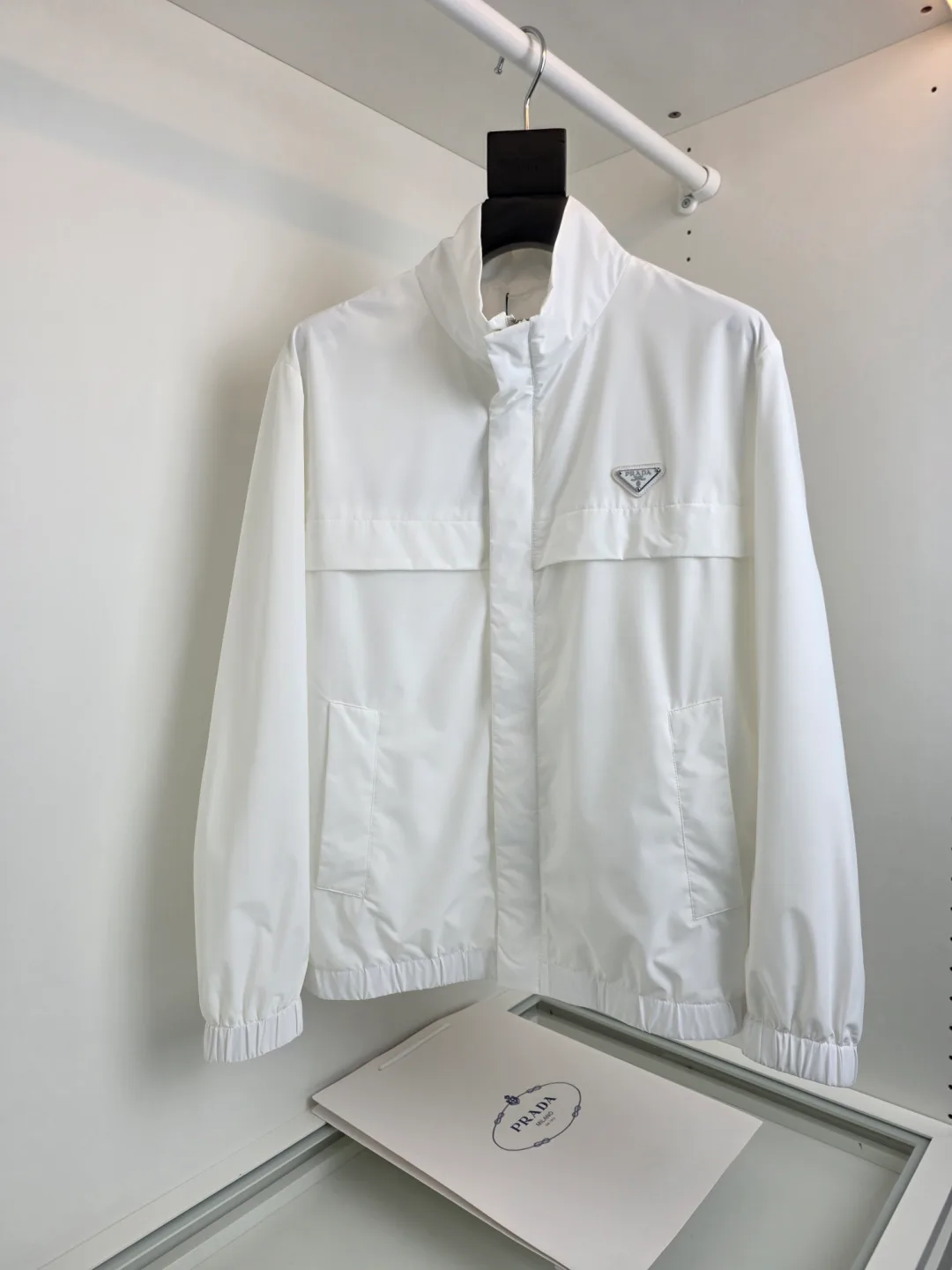 Куртки И Пуховики Мужские Prada 12719153