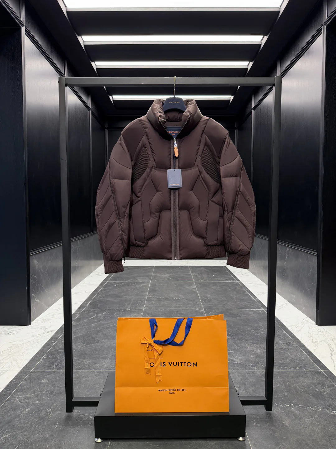 Куртки И Пуховики Мужские Louis Vuitton 1749846
