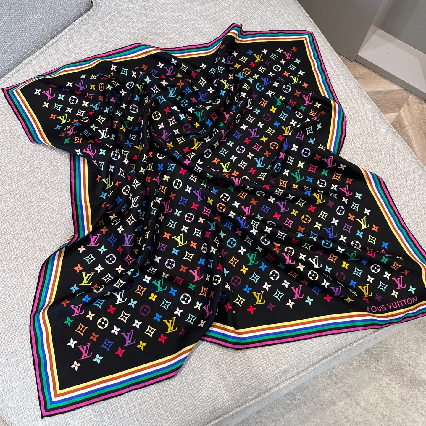 Платки Louis Vuitton 5337883