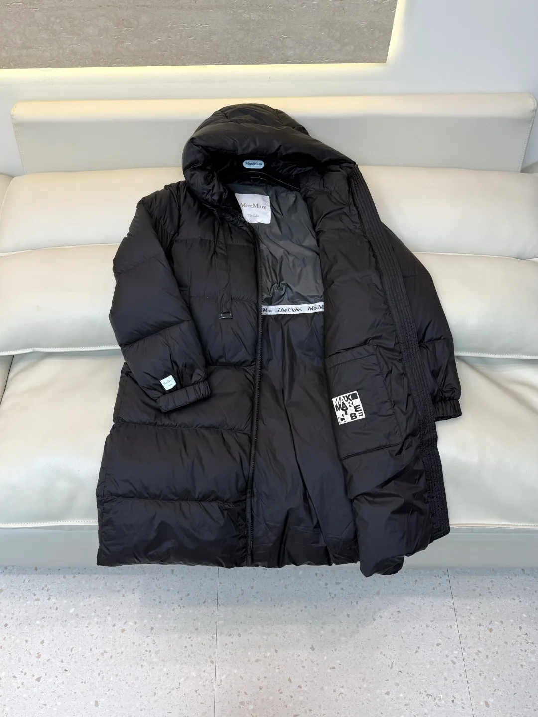 Куртки И Пуховики Женские Max Mara 17917329