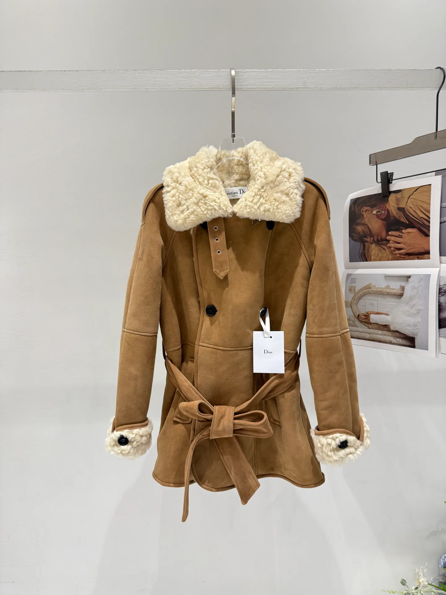 Кожаные Куртки И Дублёнки Женские Christian Dior 19474245