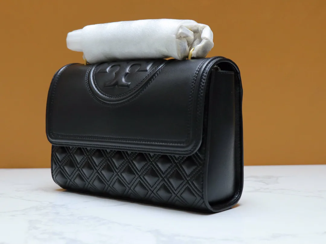 Классические Сумки Женские Chanel 17814076