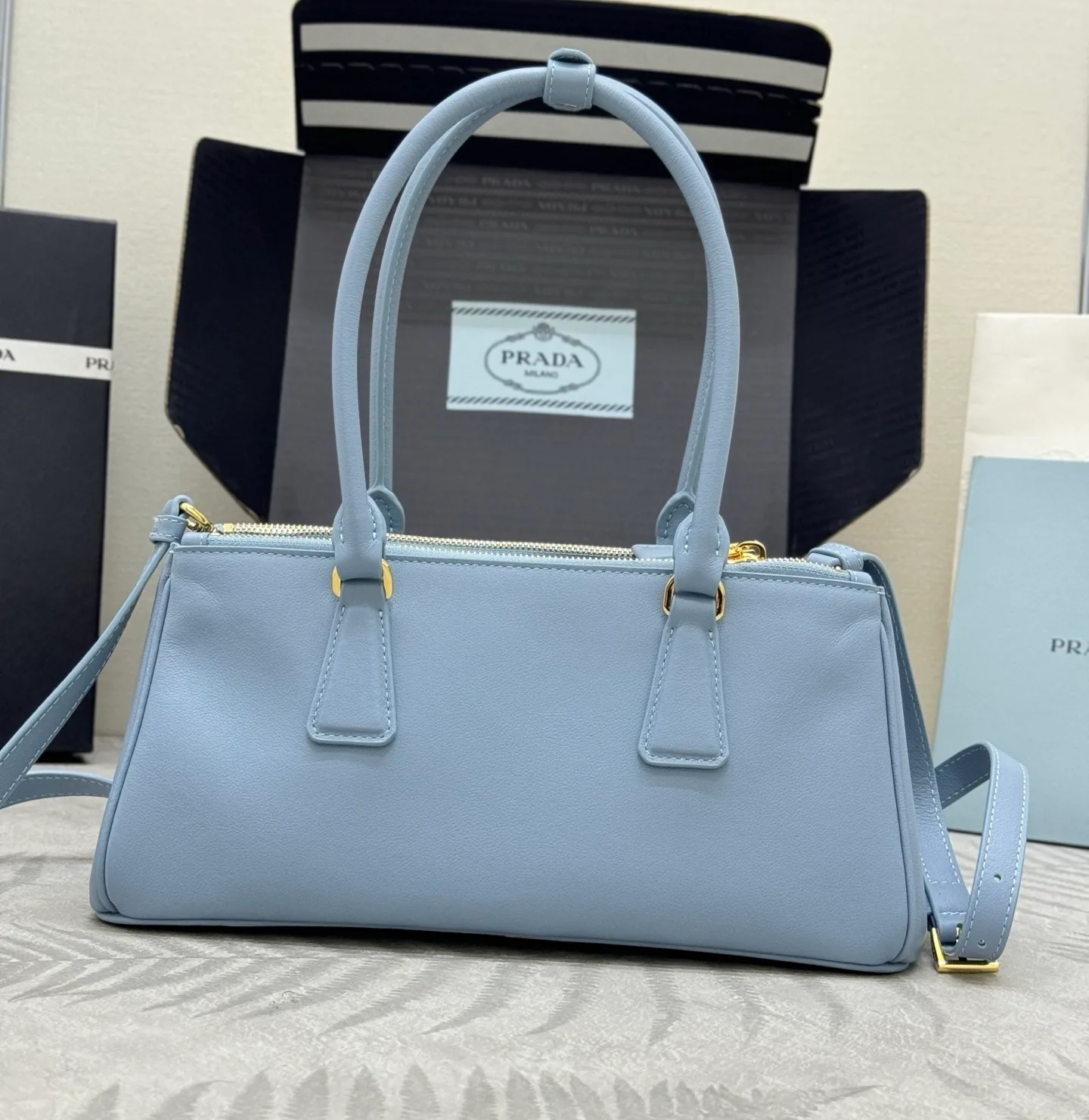 Классические Сумки Женские Prada 11353030