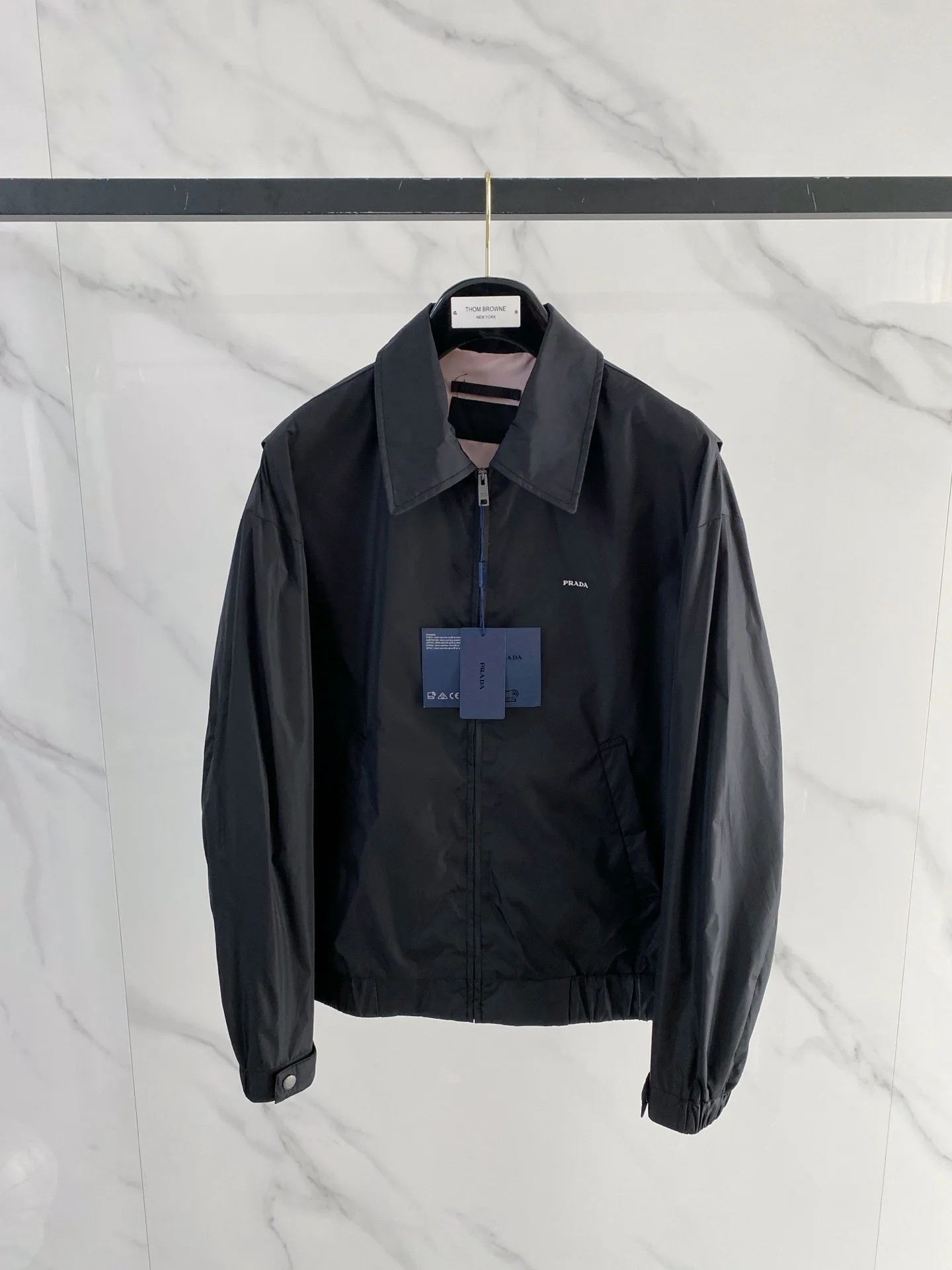 Куртки И Пуховики Мужские Prada 11664861