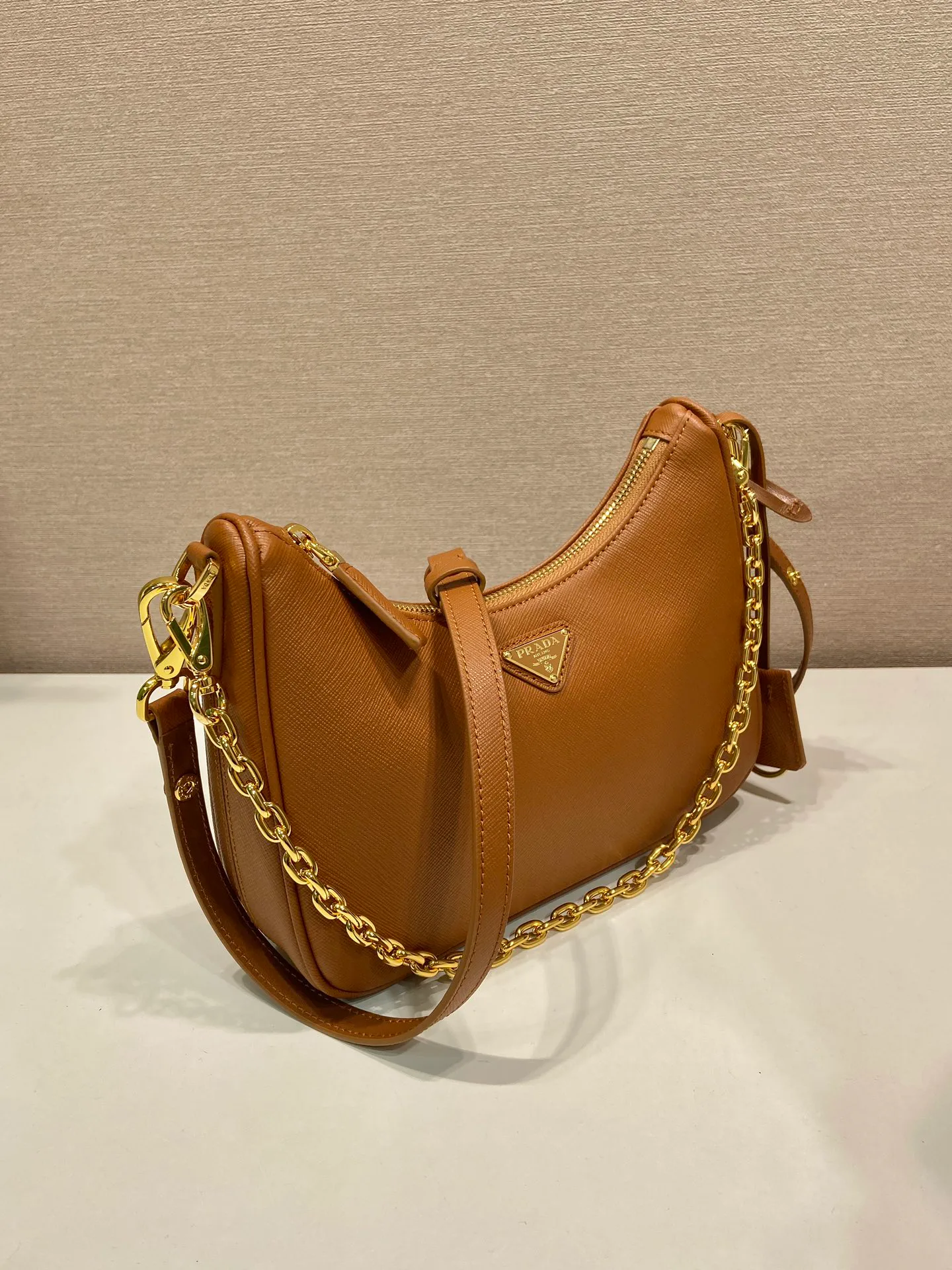Классические Сумки Женские Prada 10000403