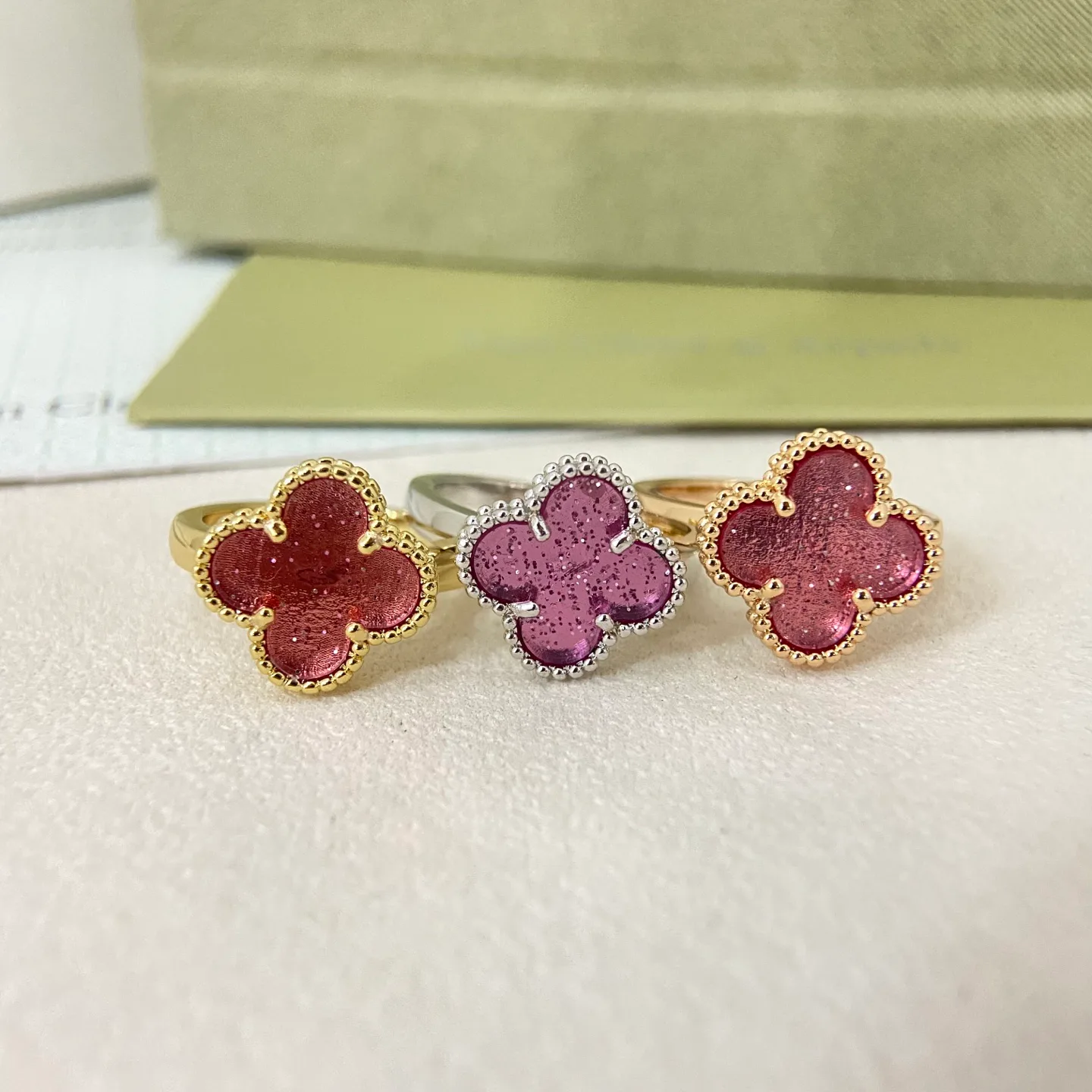Бижутерия Van Cleef & Arpels 17948965