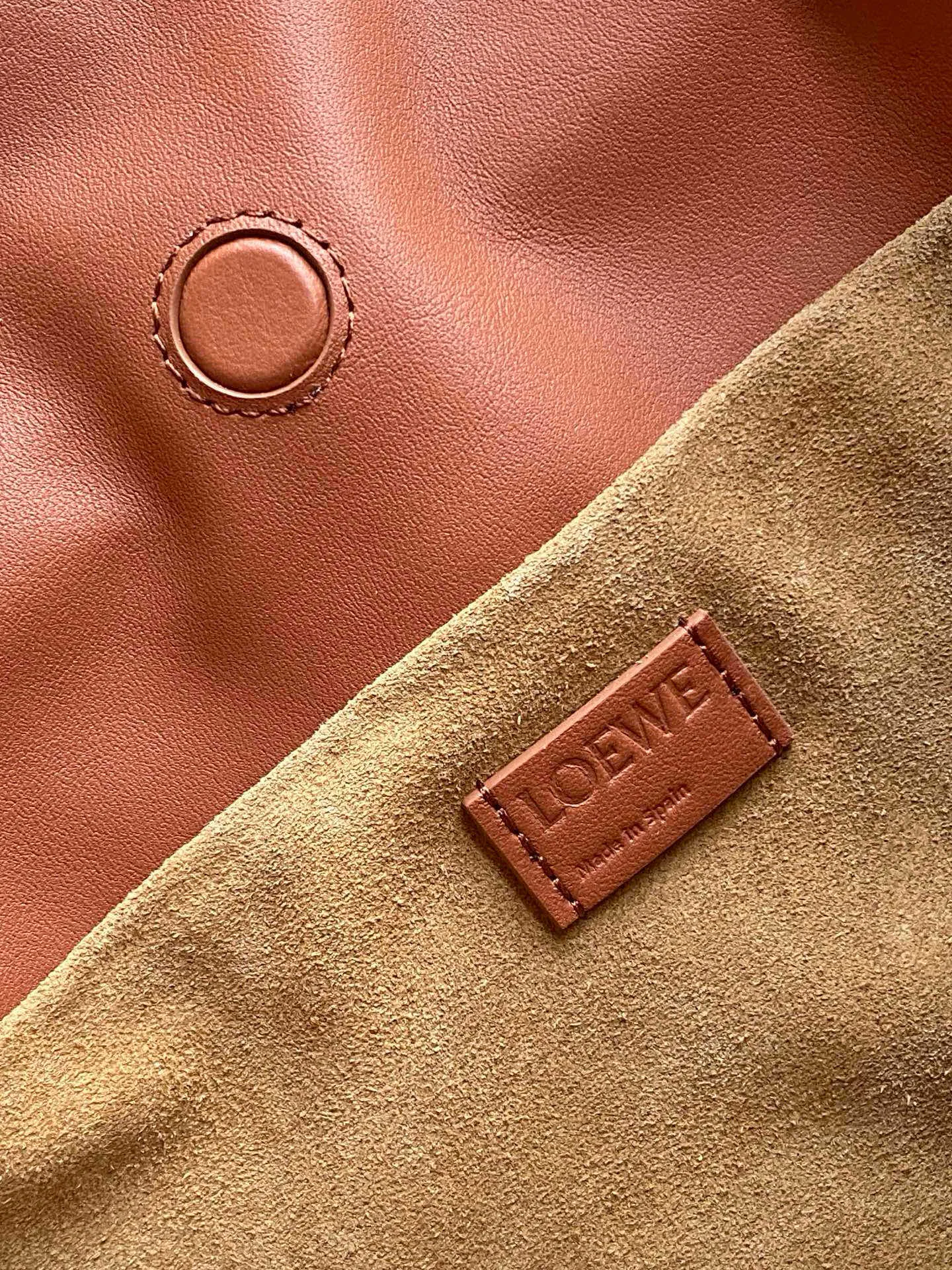 Классические Сумки Женские Loewe 10823926