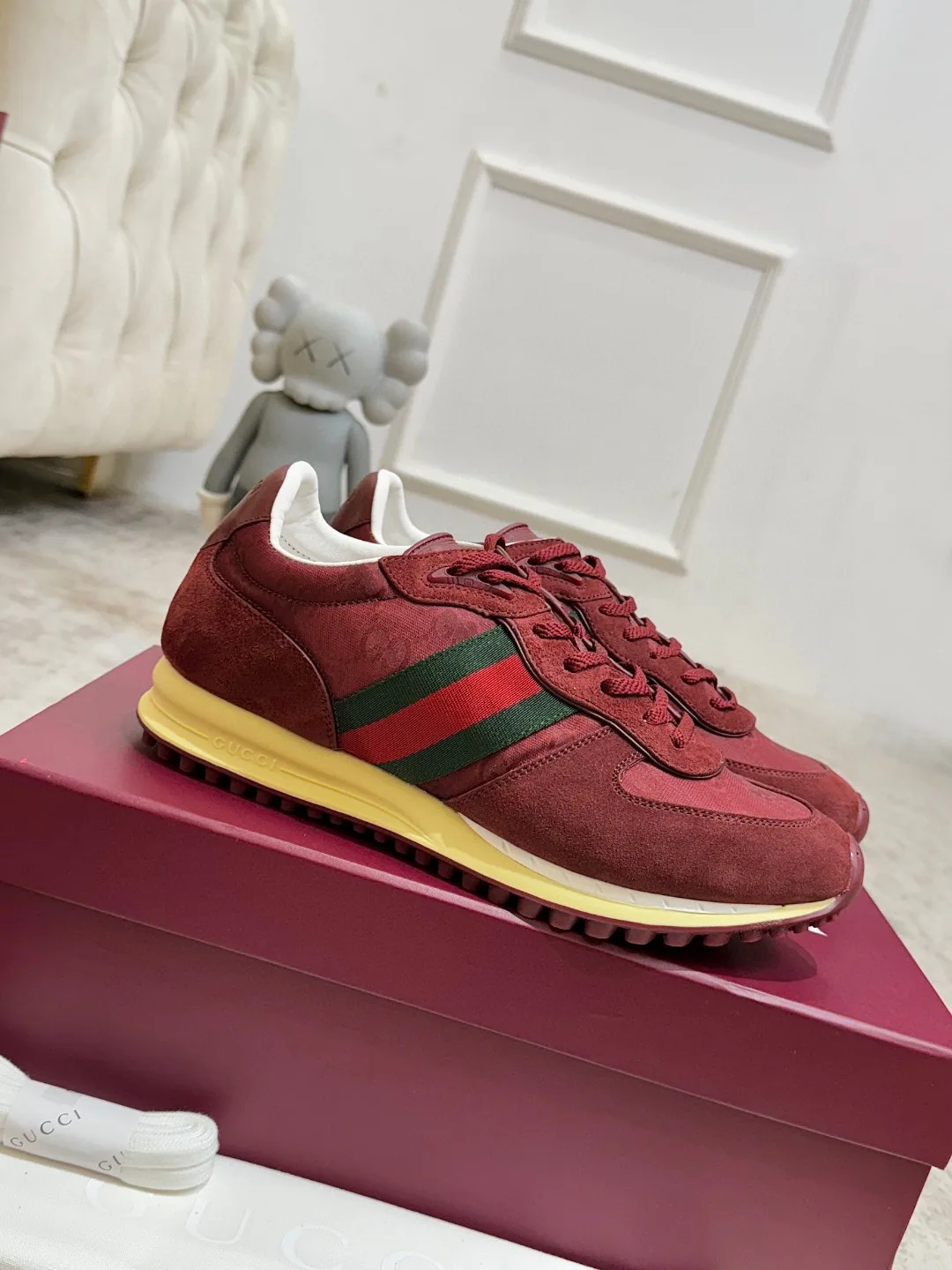 Кроссовки Женские Gucci 944879