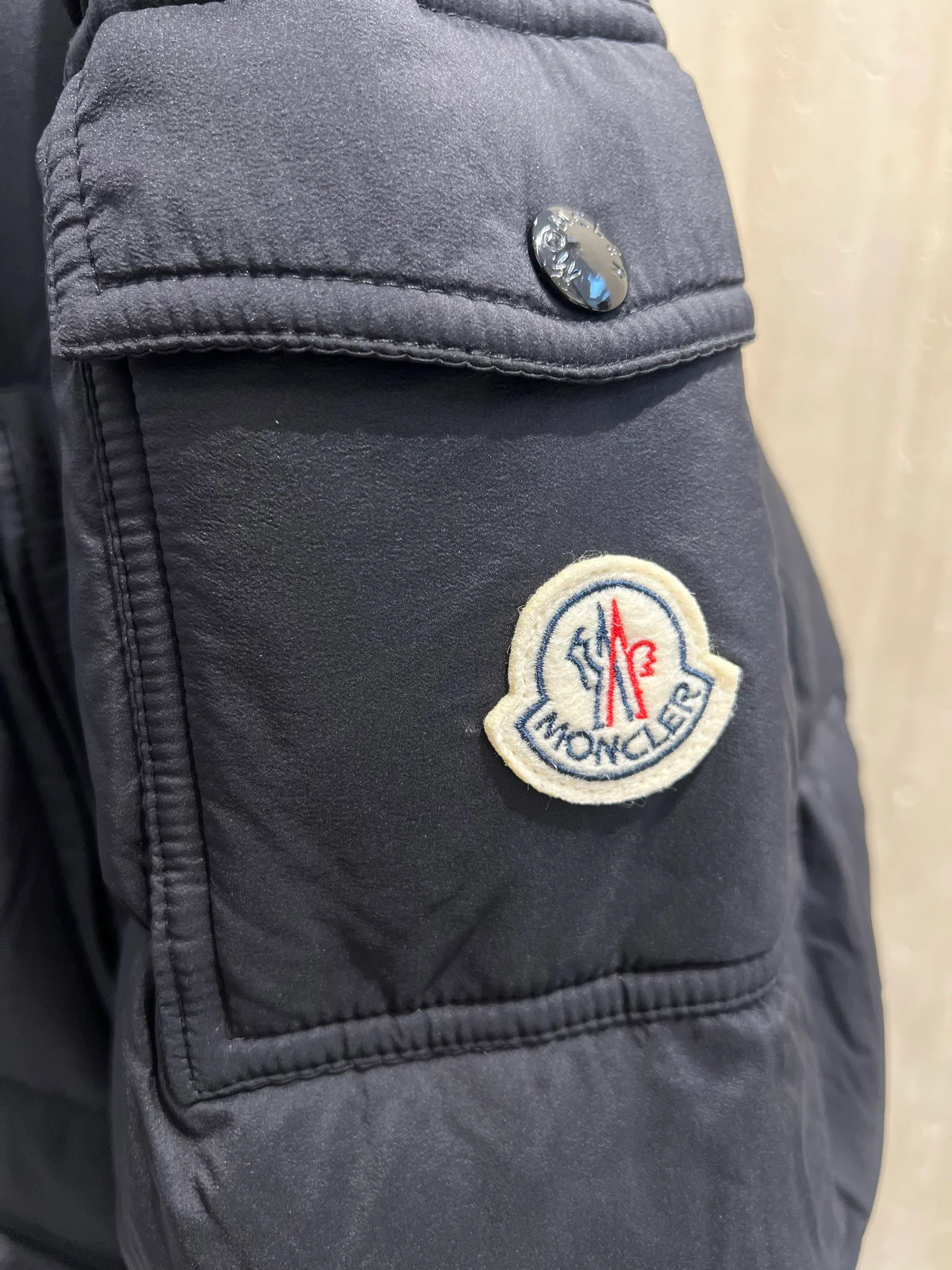 Куртки И Пуховики Женские Moncler 18723399