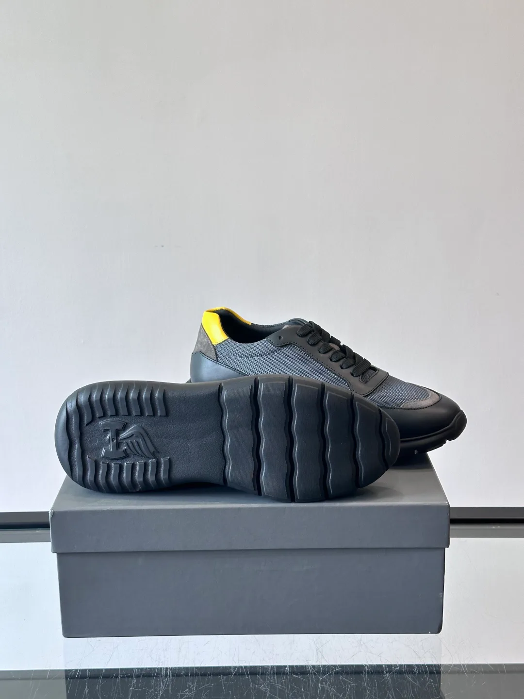 Кроссовки Мужские Hogan 3853024