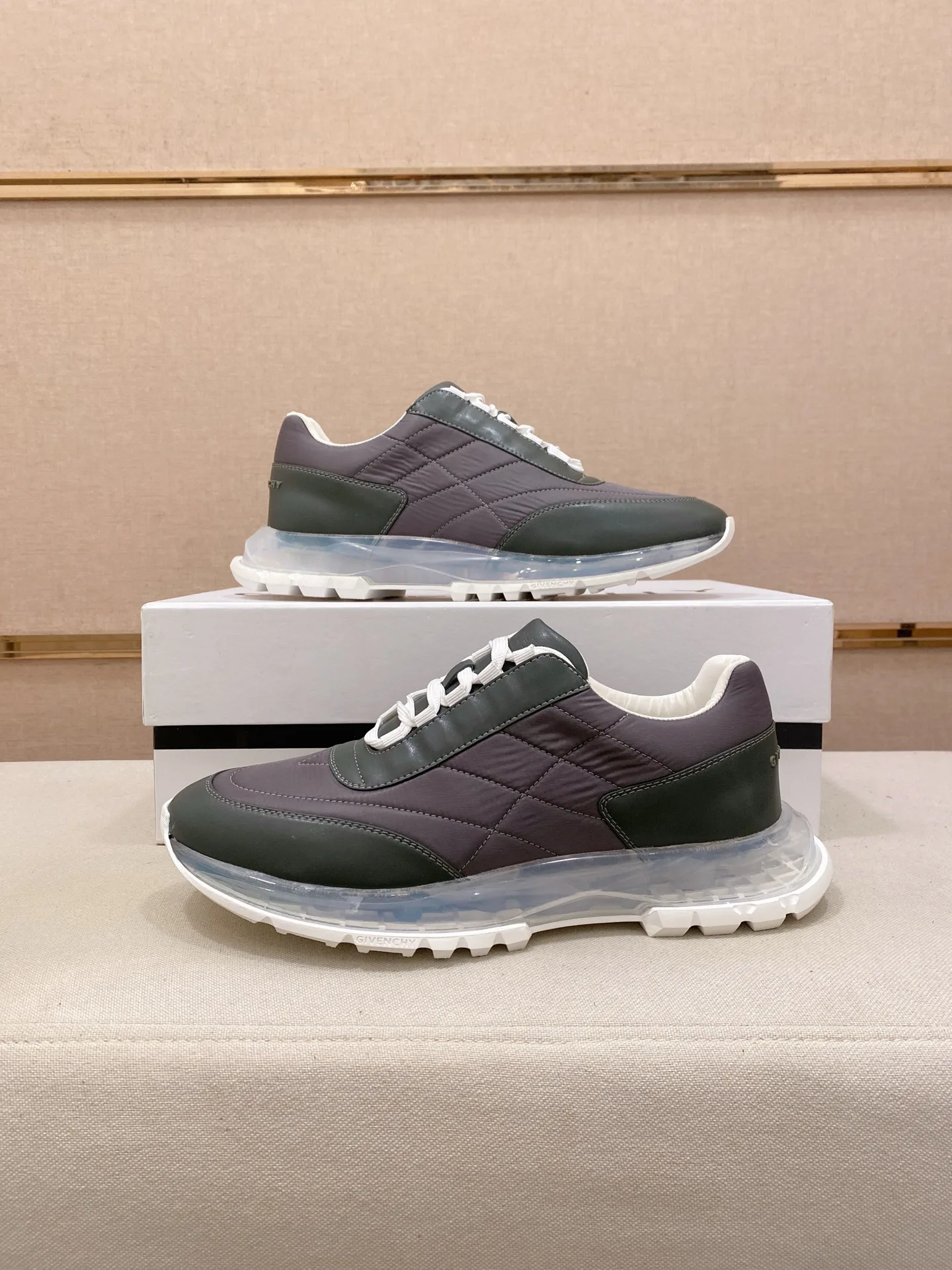 Кроссовки Мужские Givenchy 829515