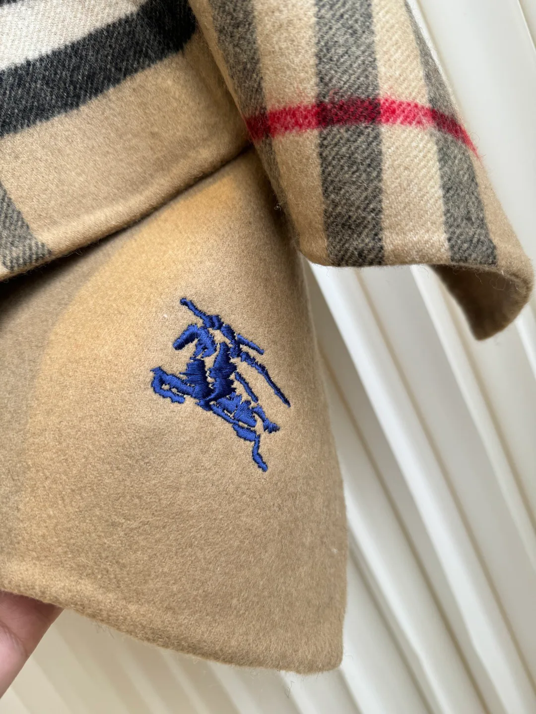 Пальто Женские Burberry 18627277