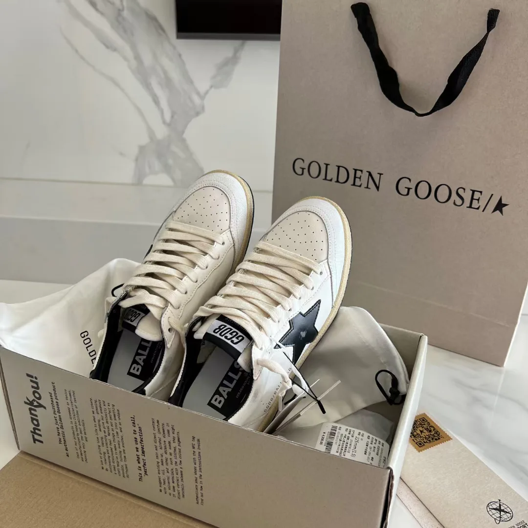 Кроссовки Женские Golden Goose 16995674