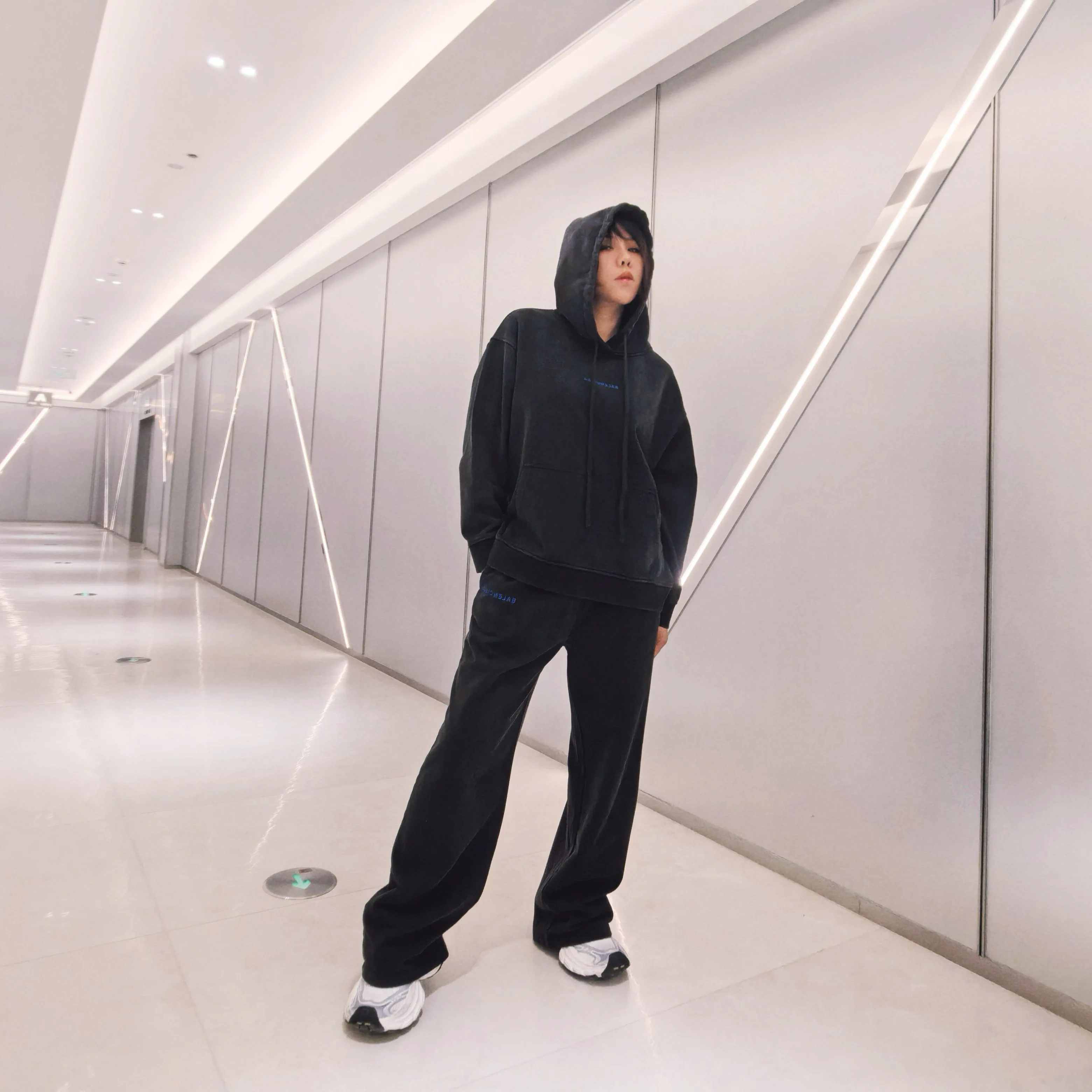 Свитшоты И Худи Мужские Balenciaga 18969510