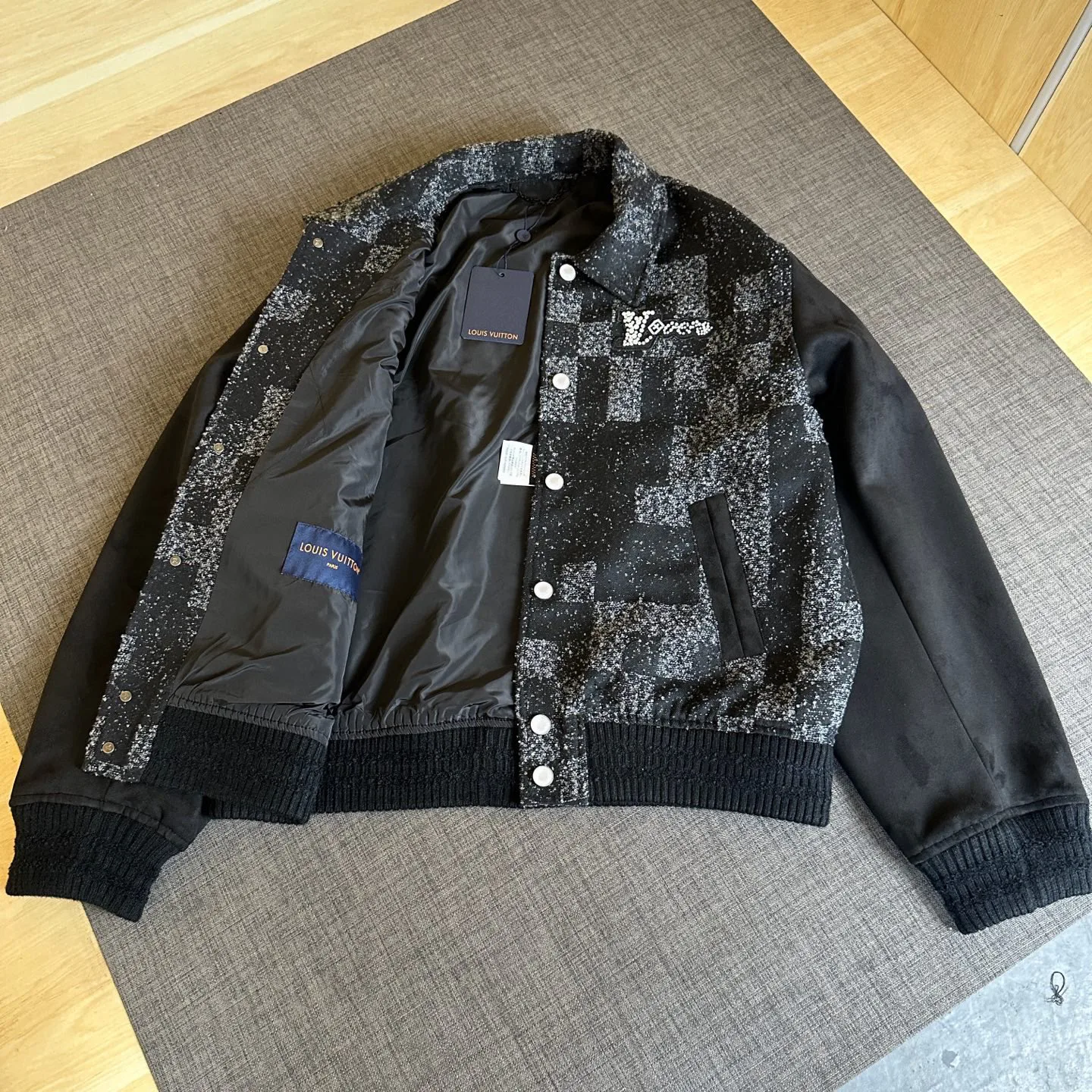 Куртки И Пуховики Мужские Louis Vuitton 13563945