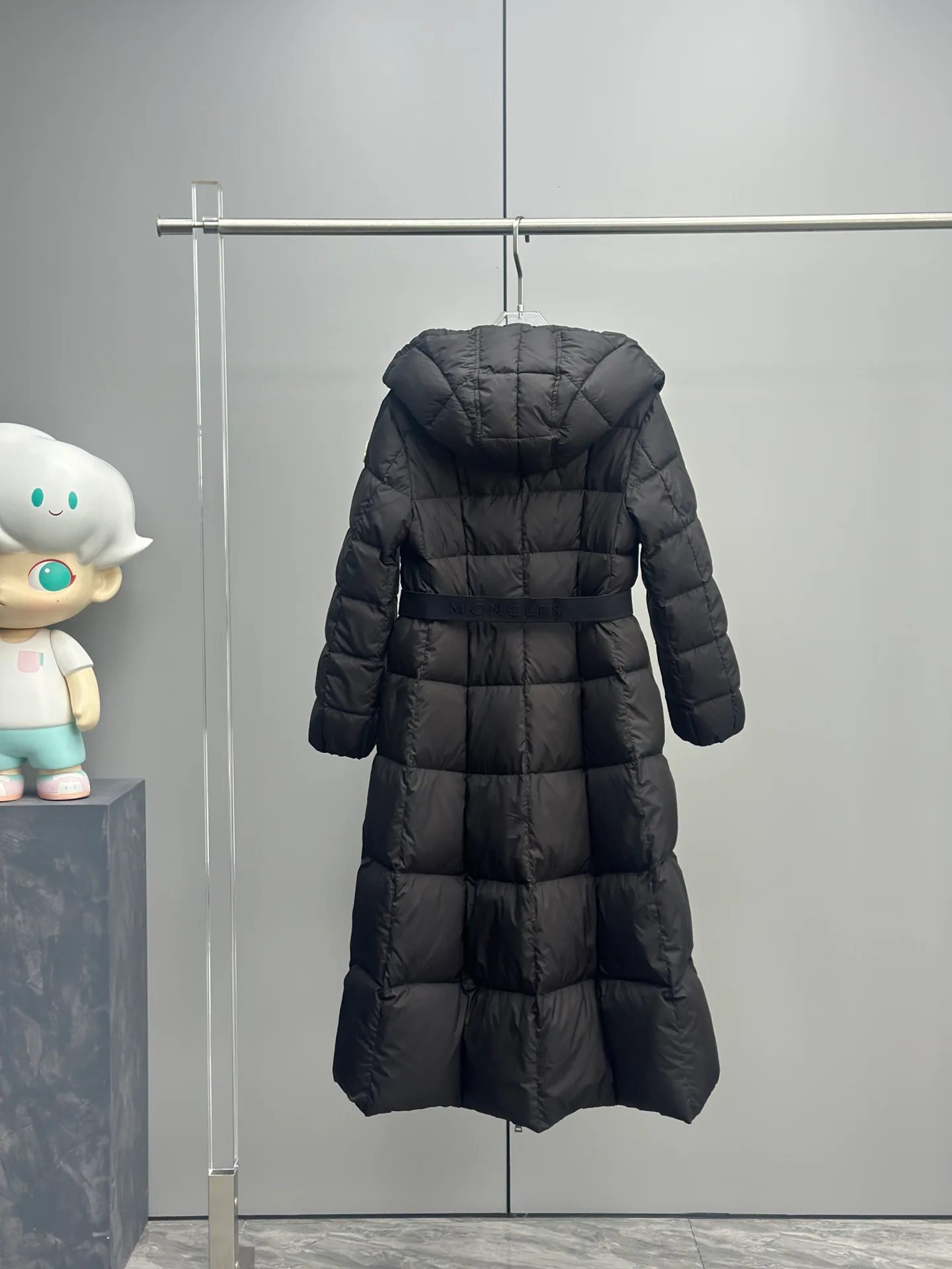 Куртки И Пуховики Женские Moncler 18609655