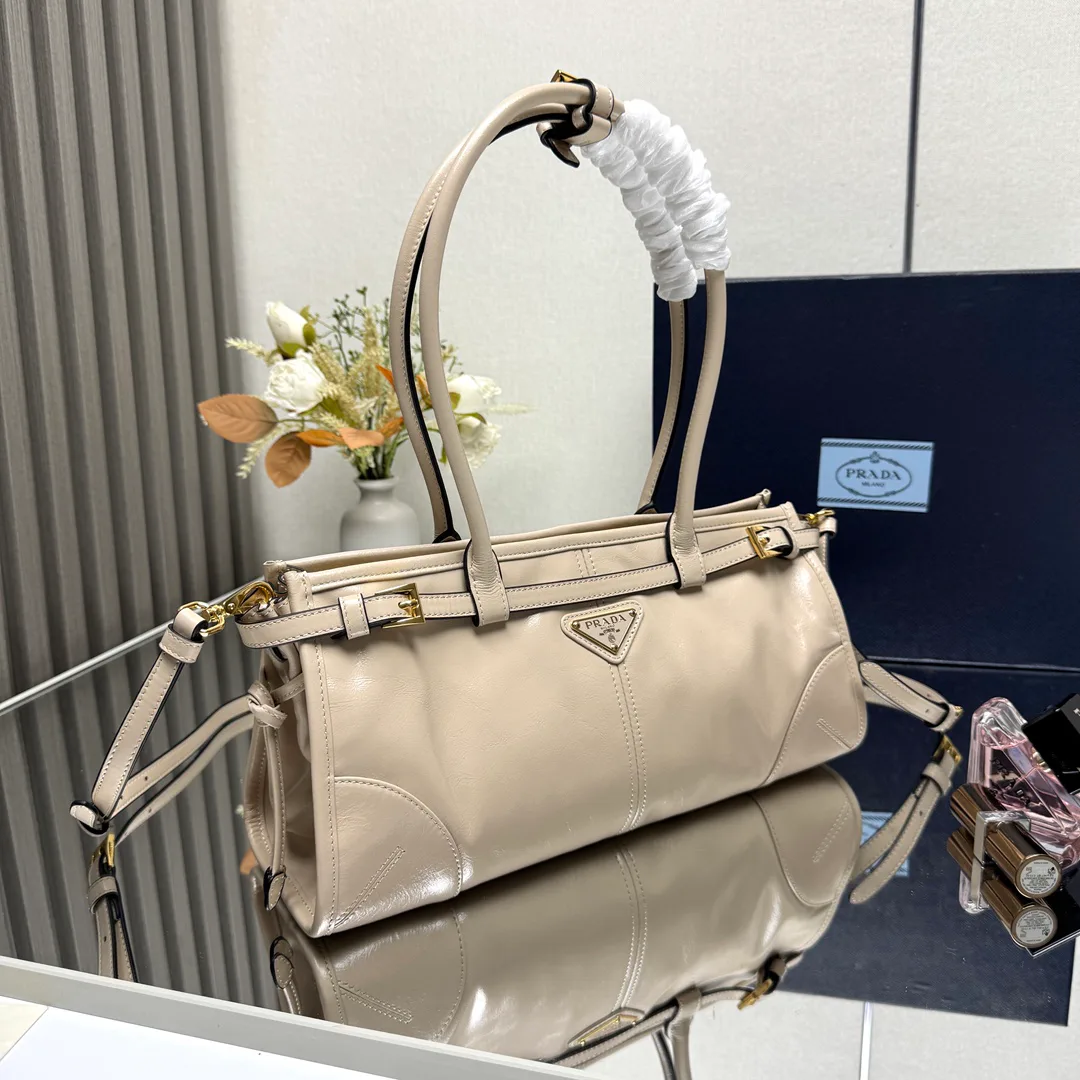 Классические Сумки Женские Prada 10446835