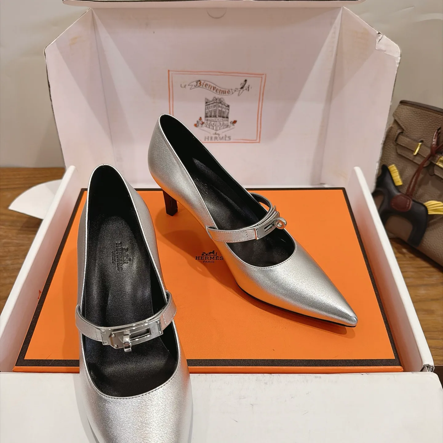 Туфли Женские Hermes 19095250