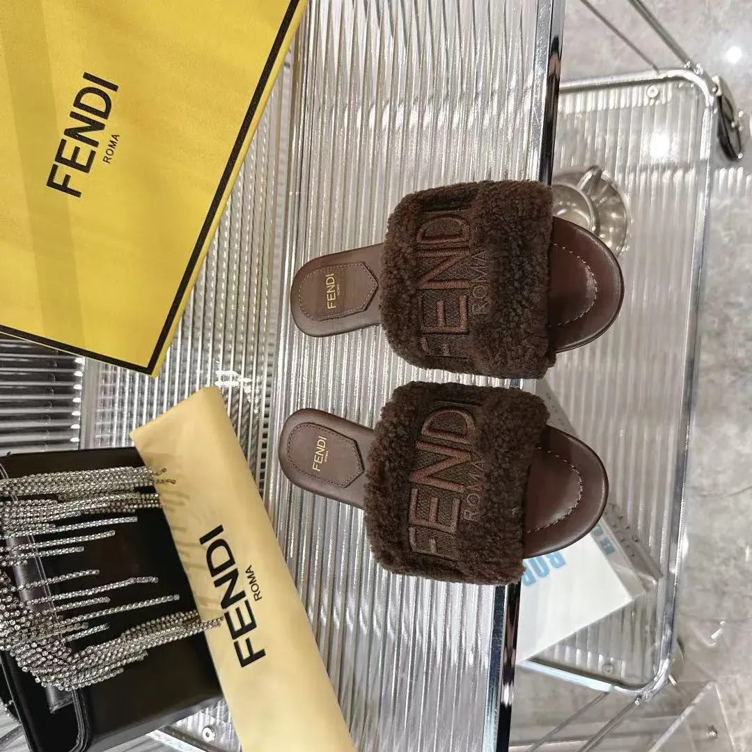 Шлепанцы Женские Fendi 195837