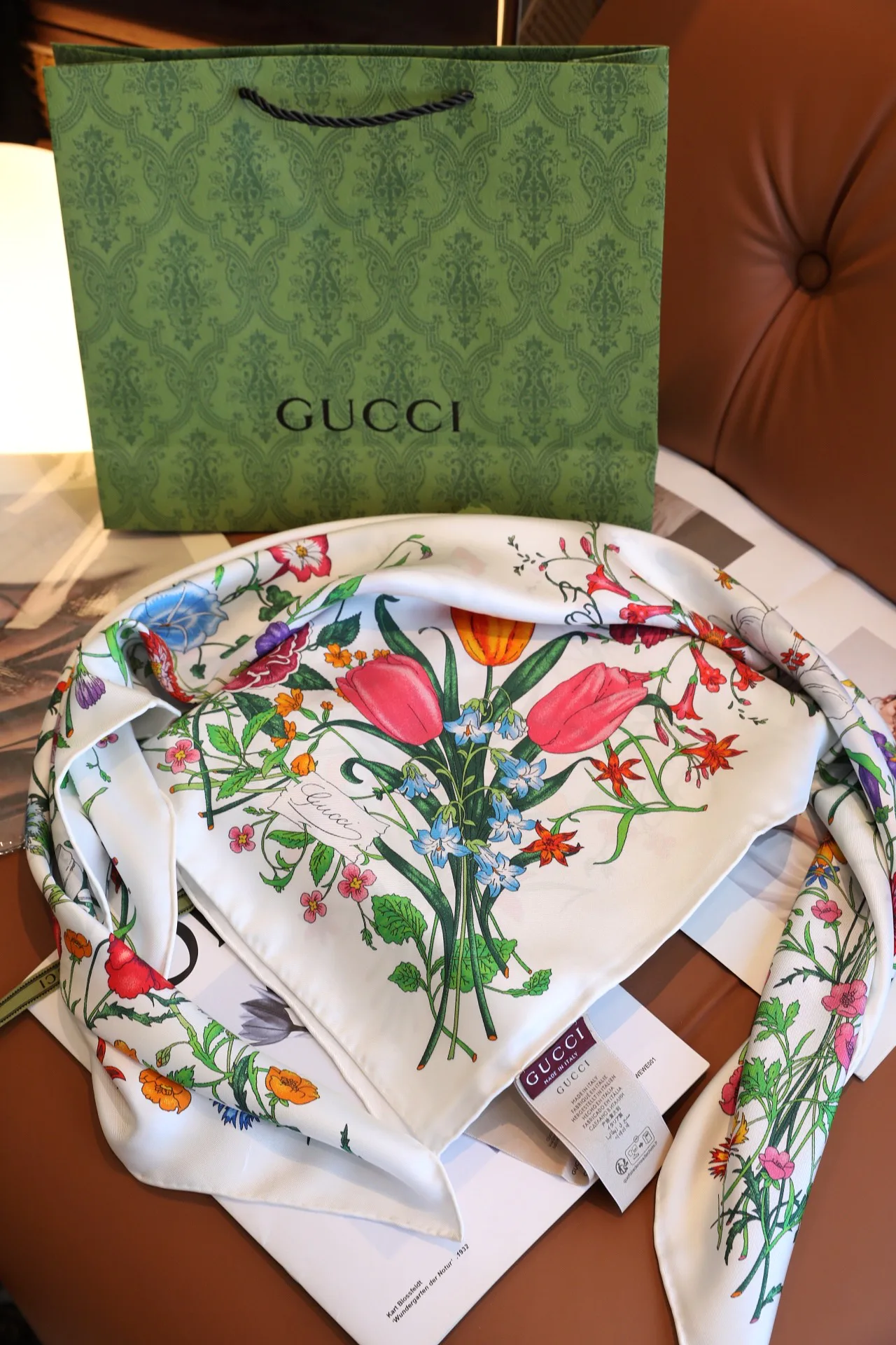 Шарфы Gucci 9648216