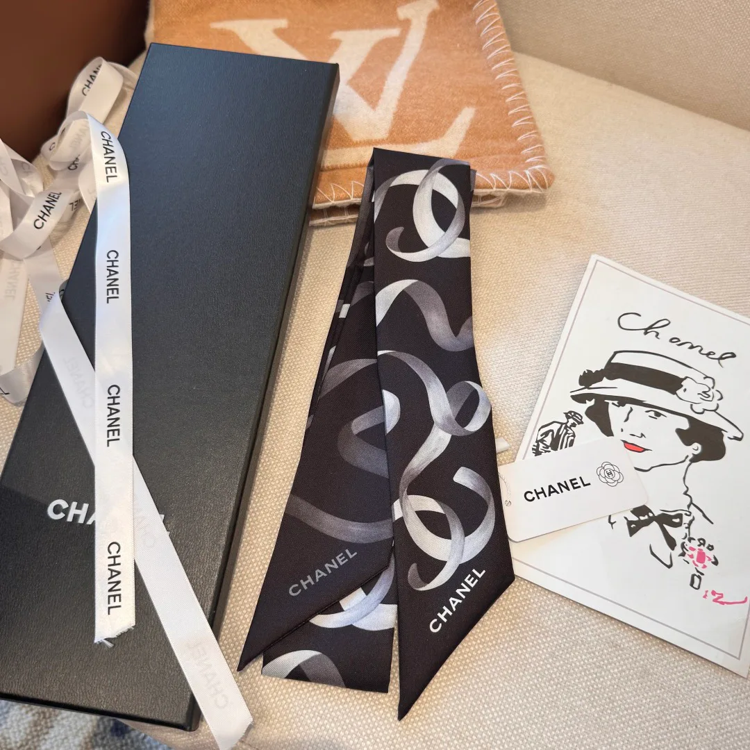 Платки Chanel 12918485