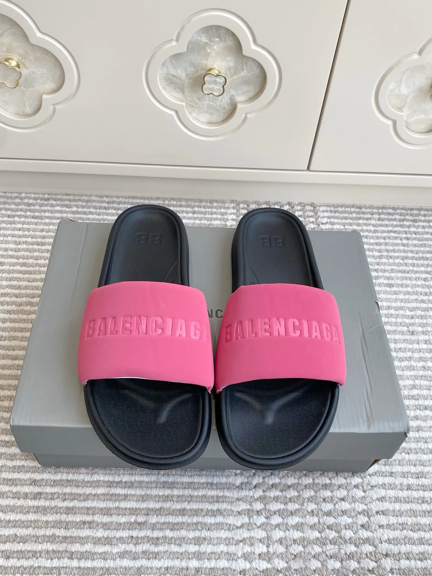 Шлепанцы Женские Balenciaga 11430325