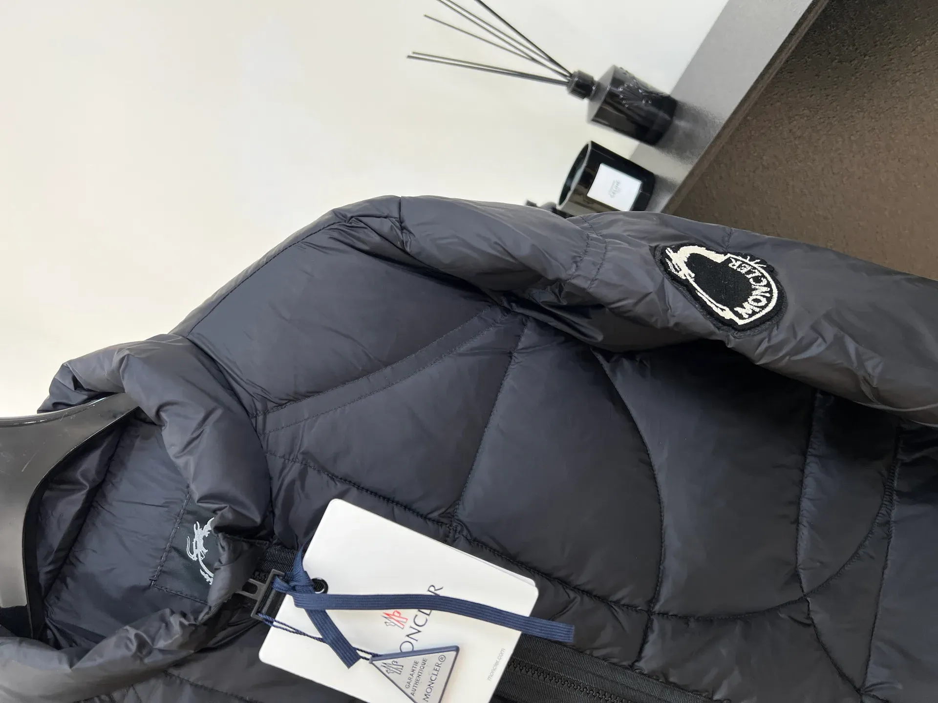 Куртки И Пуховики Женские Moncler 1631484
