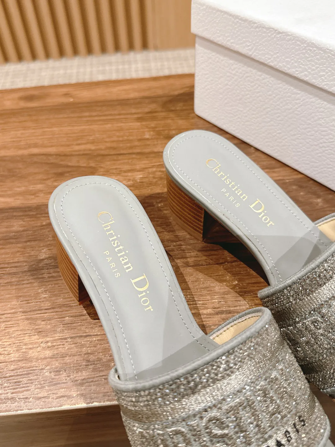 Босоножки Женские Christian Dior 11599929