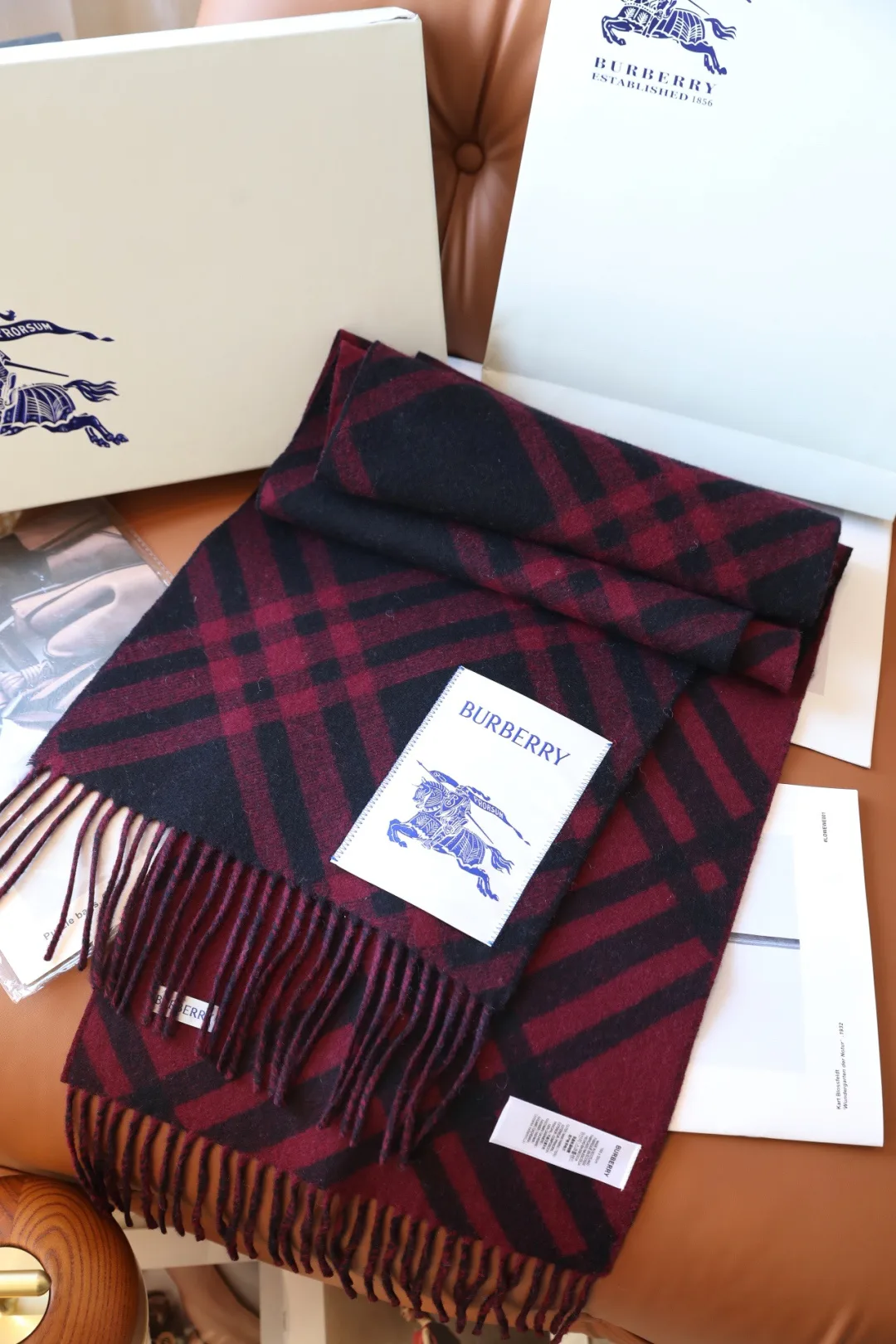 Шарфы Burberry 3981454