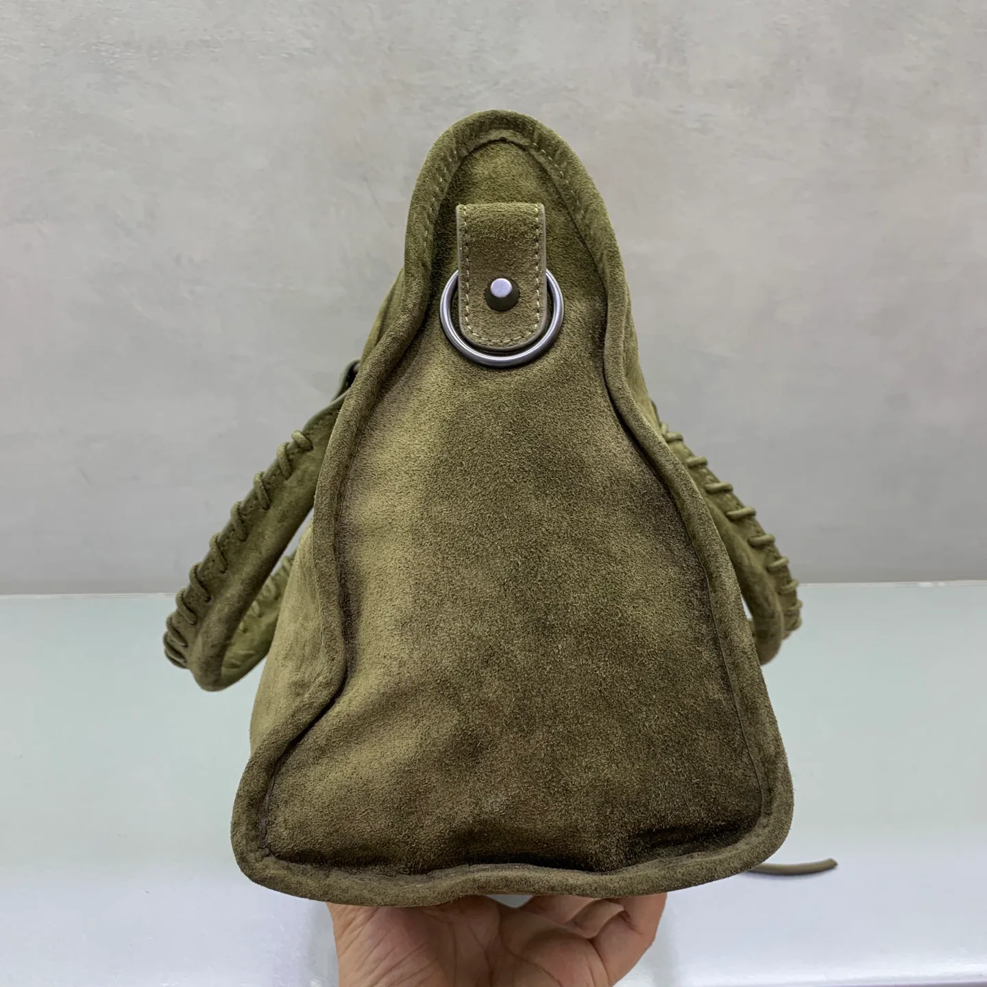 Классические Сумки Женские Balenciaga 13552756