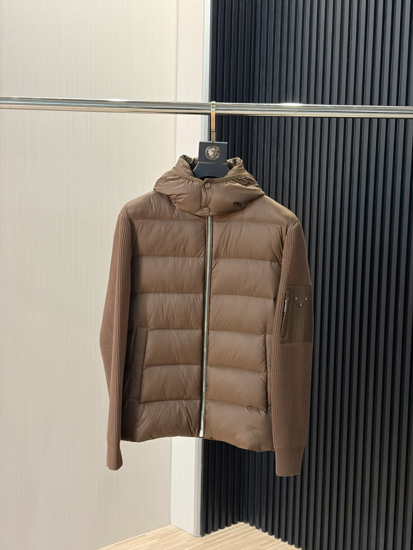 Куртки И Пуховики Женские Prada 18391742