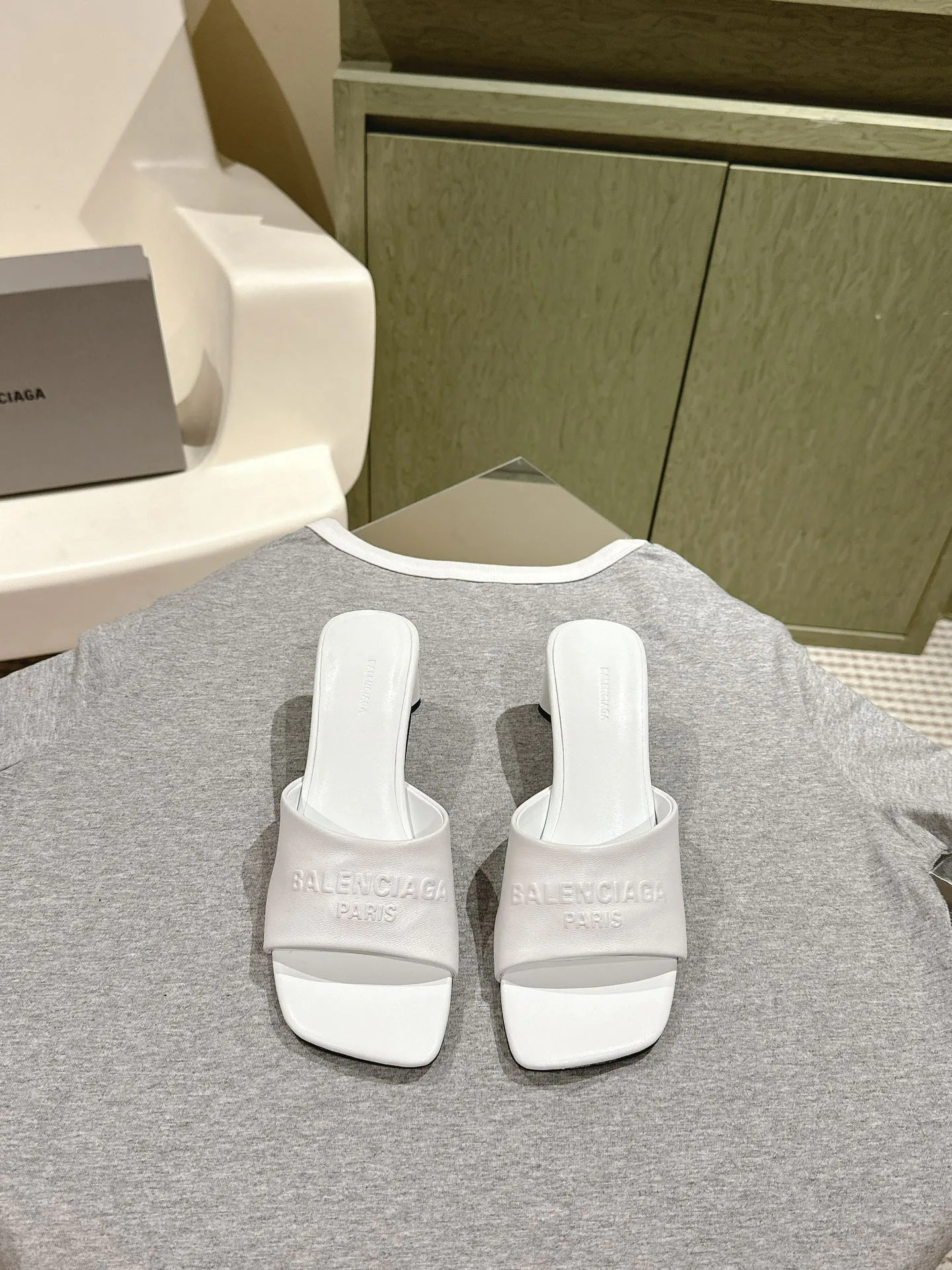 Босоножки Женские Balenciaga 35274