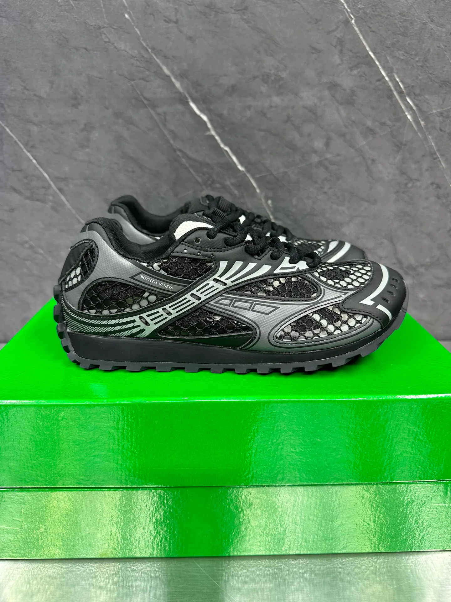 Кроссовки Женские Bottega Veneta 1885571