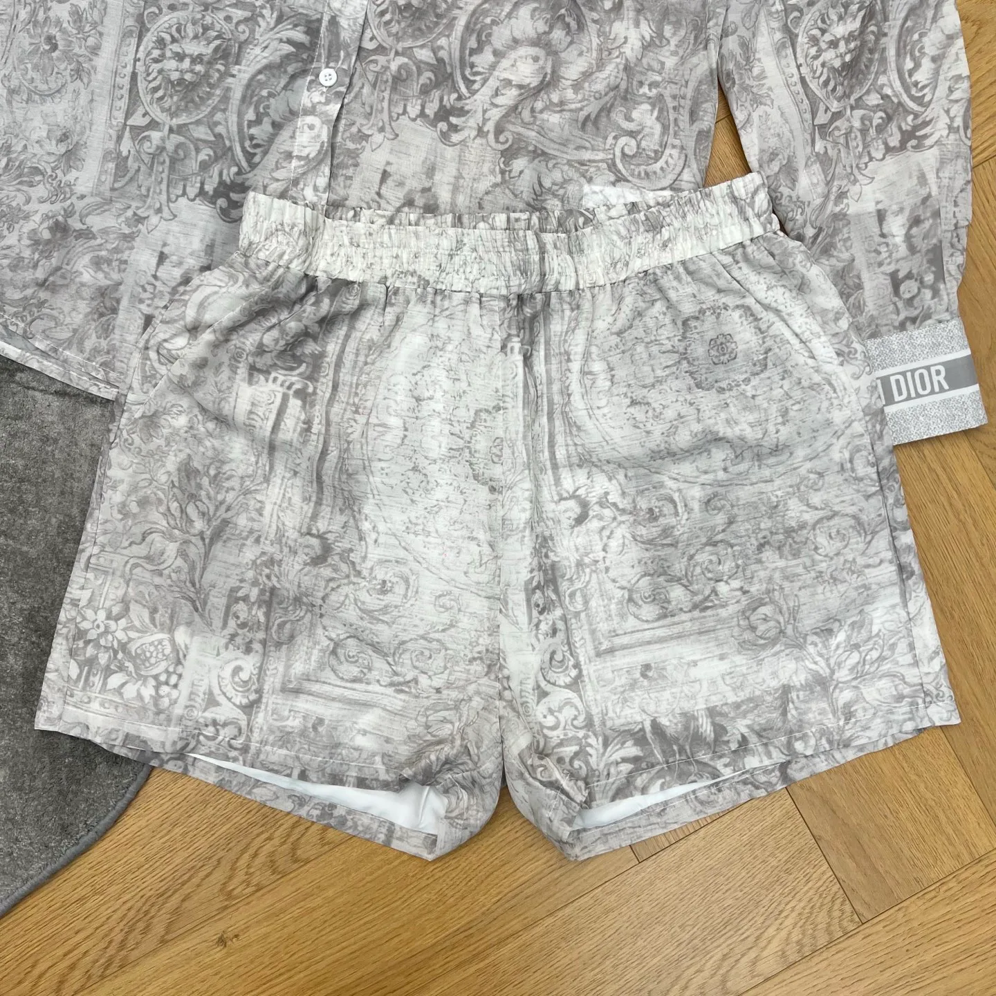 Костюмы Женские Christian Dior 12592796