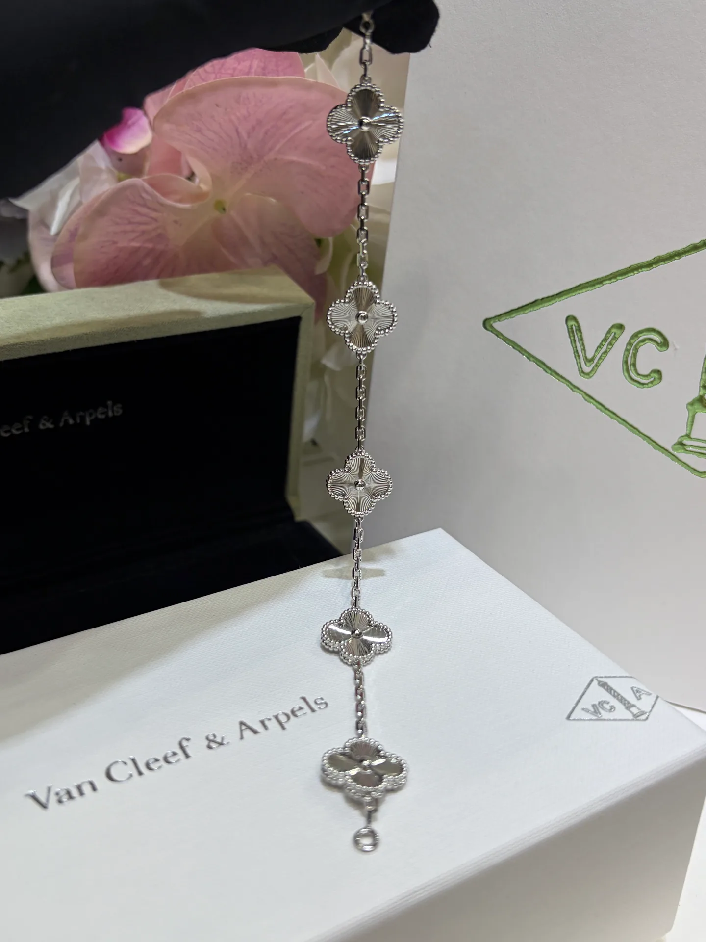 Бижутерия Van Cleef & Arpels 4971375