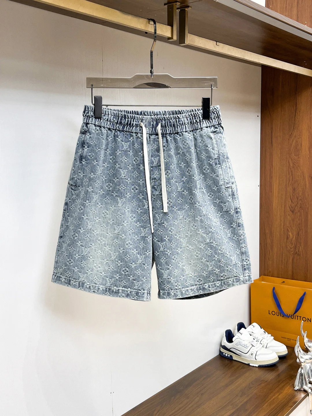 Шорты Мужские Louis Vuitton 13417548