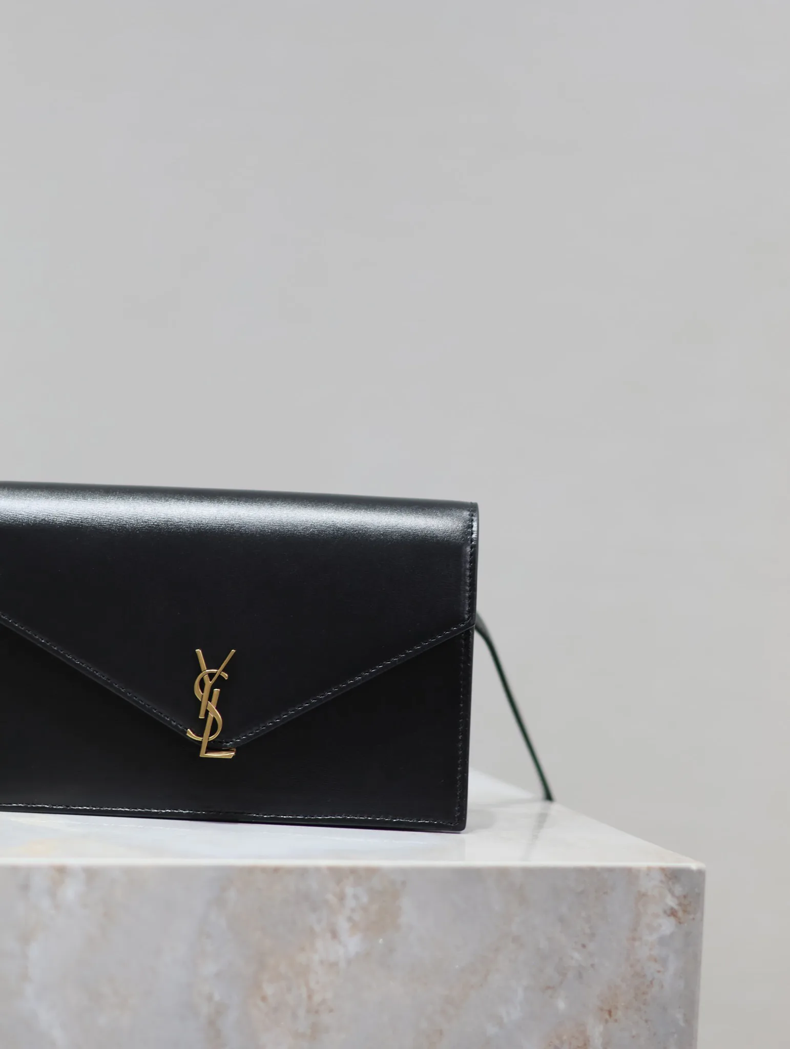 Сумки На Ремне Женские Saint Laurent 5777
