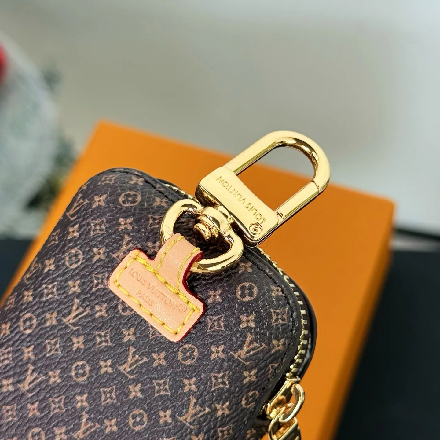 Ключницы Louis Vuitton 17897118