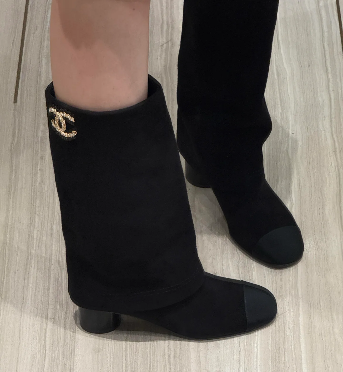 Сапоги Женские Chanel 18198939