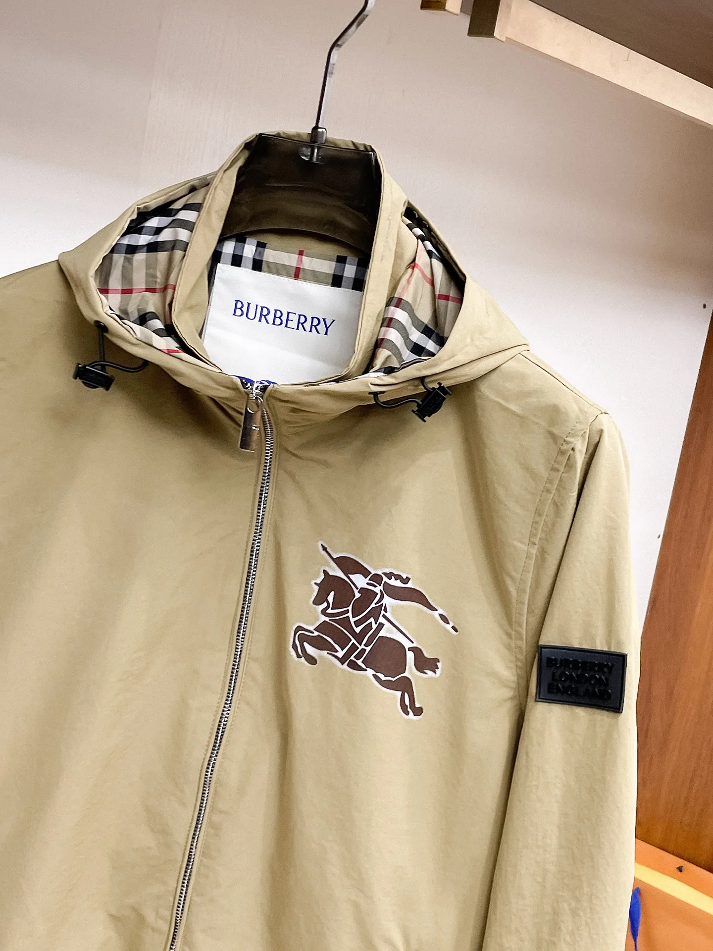 Куртки И Пуховики Мужские Burberry 17924246